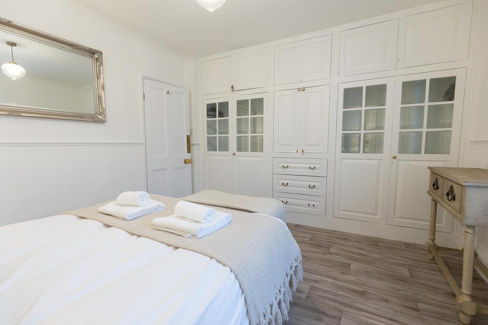 SEA STAR - Coastal 3-Bed Retreat in the Heart of Whitby