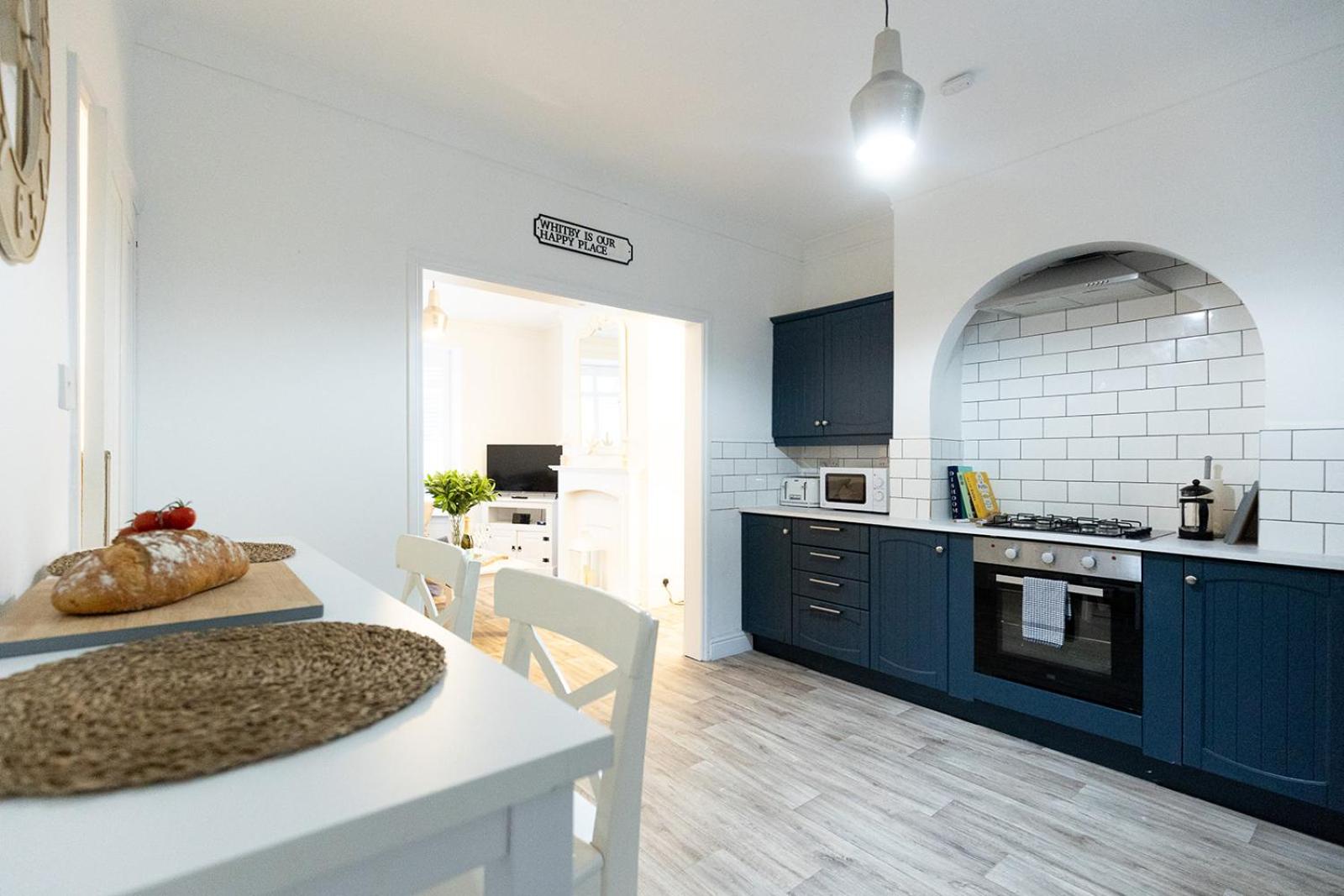 SEA STAR - Coastal 3-Bed Retreat in the Heart of Whitby