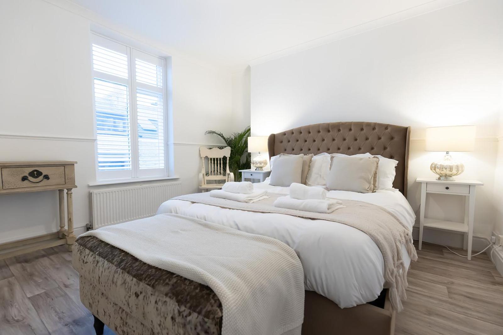 SEA STAR - Coastal 3-Bed Retreat in the Heart of Whitby