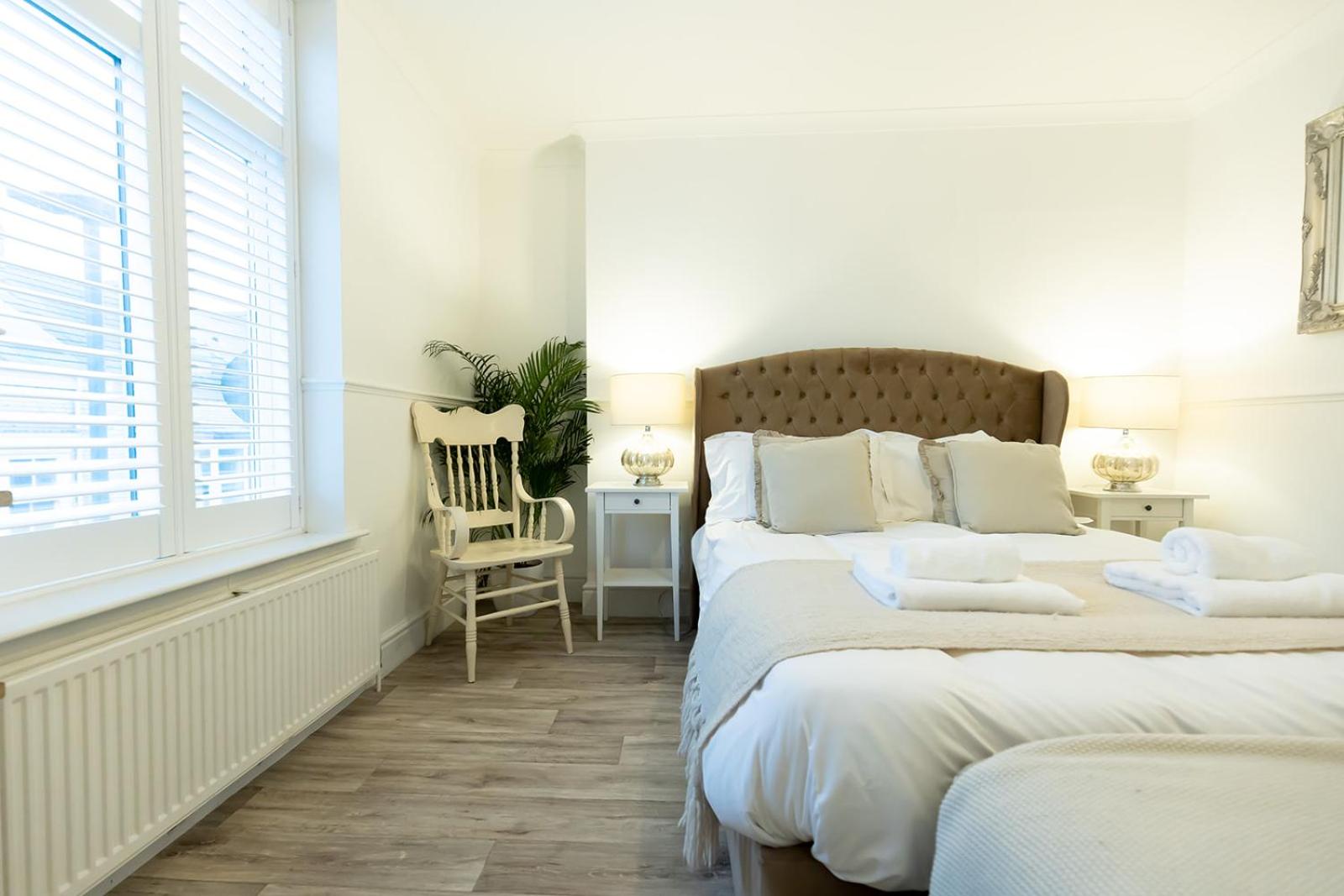 SEA STAR - Coastal 3-Bed Retreat in the Heart of Whitby