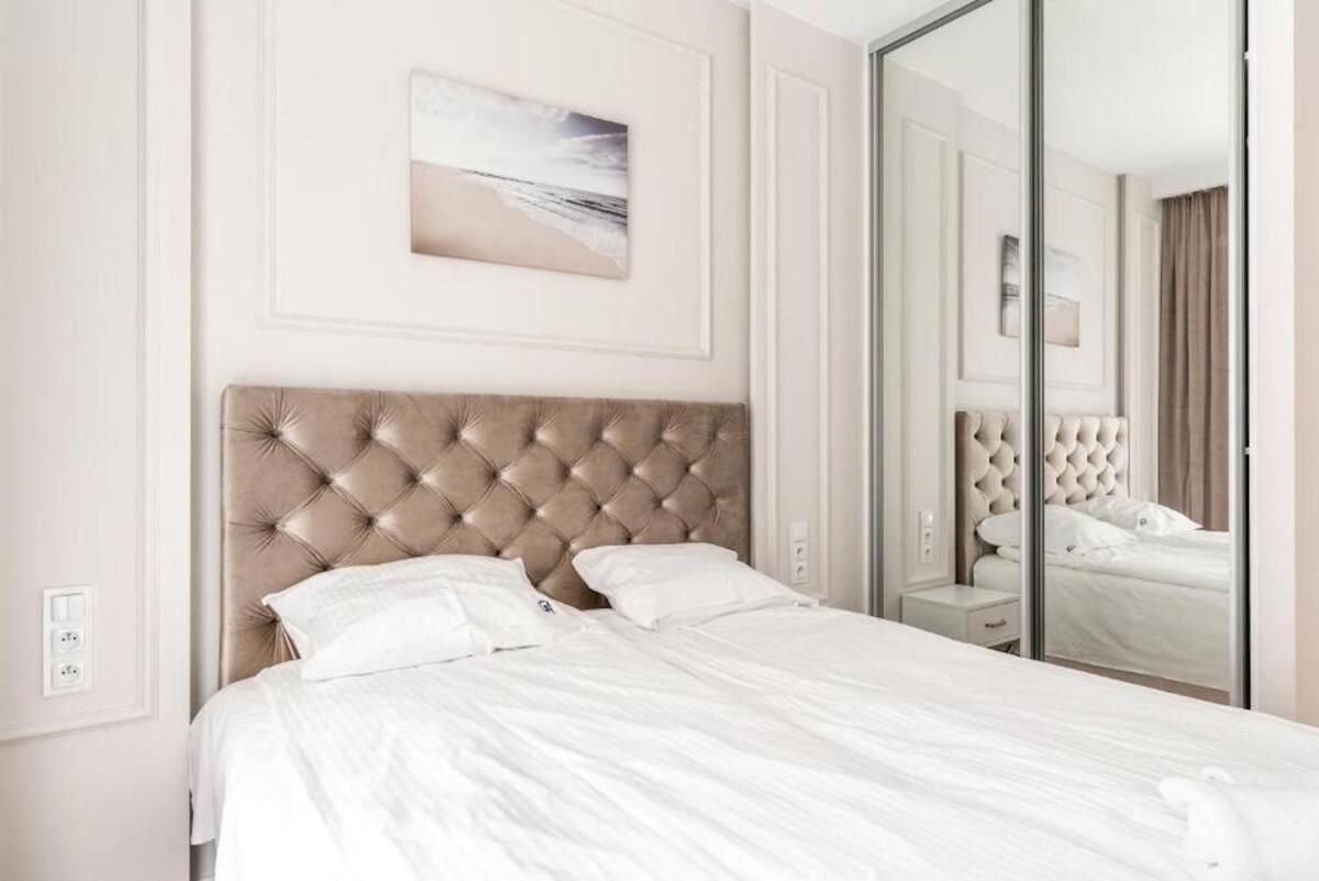 Golden Apartments- Mennica Residence, 1-Bedroom in City Center #18