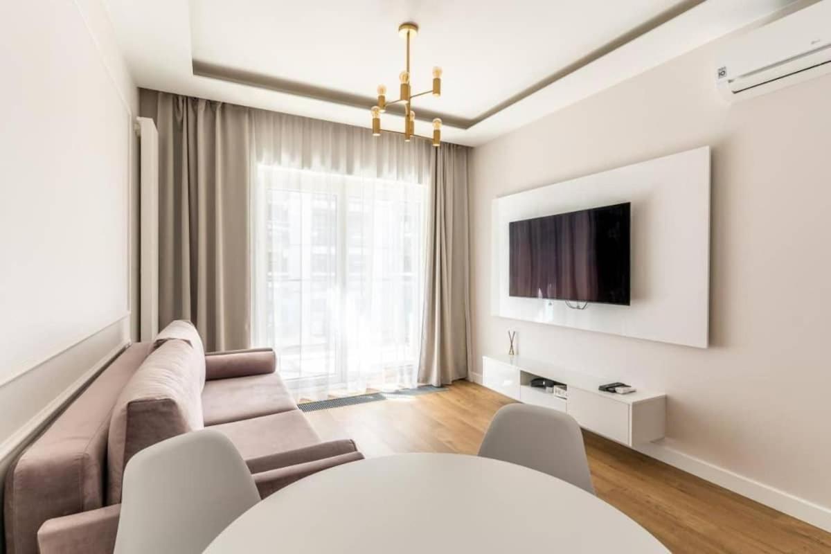 Golden Apartments- Mennica Residence, 1-Bedroom in City Center #18