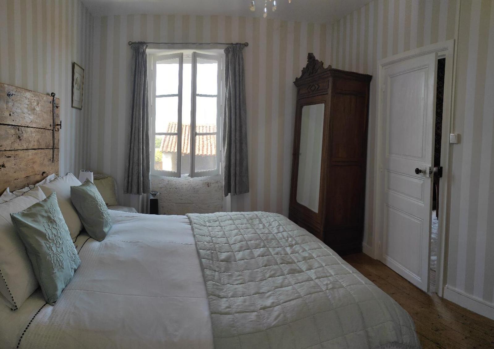 Logis du Poirier view 5