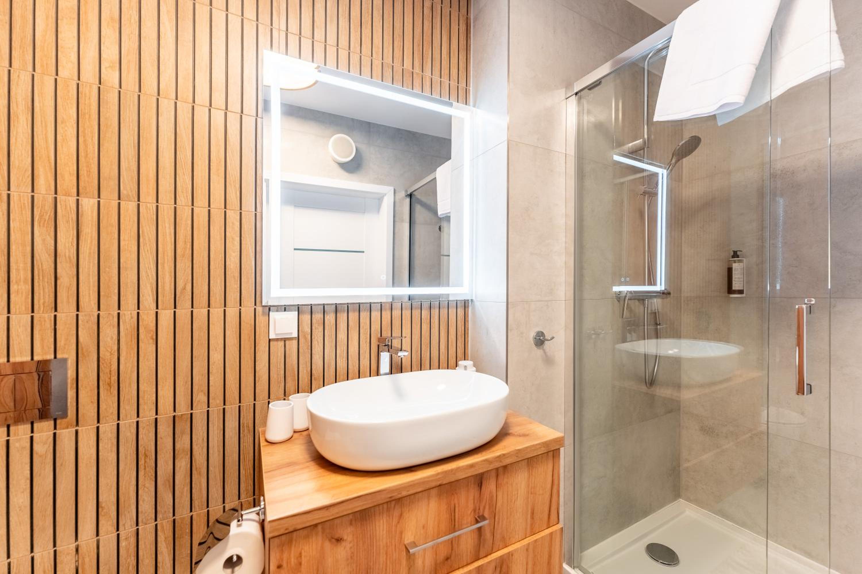 Butterfly Luxury - basen, wellness , klimatyzacja, parking 350m od morza