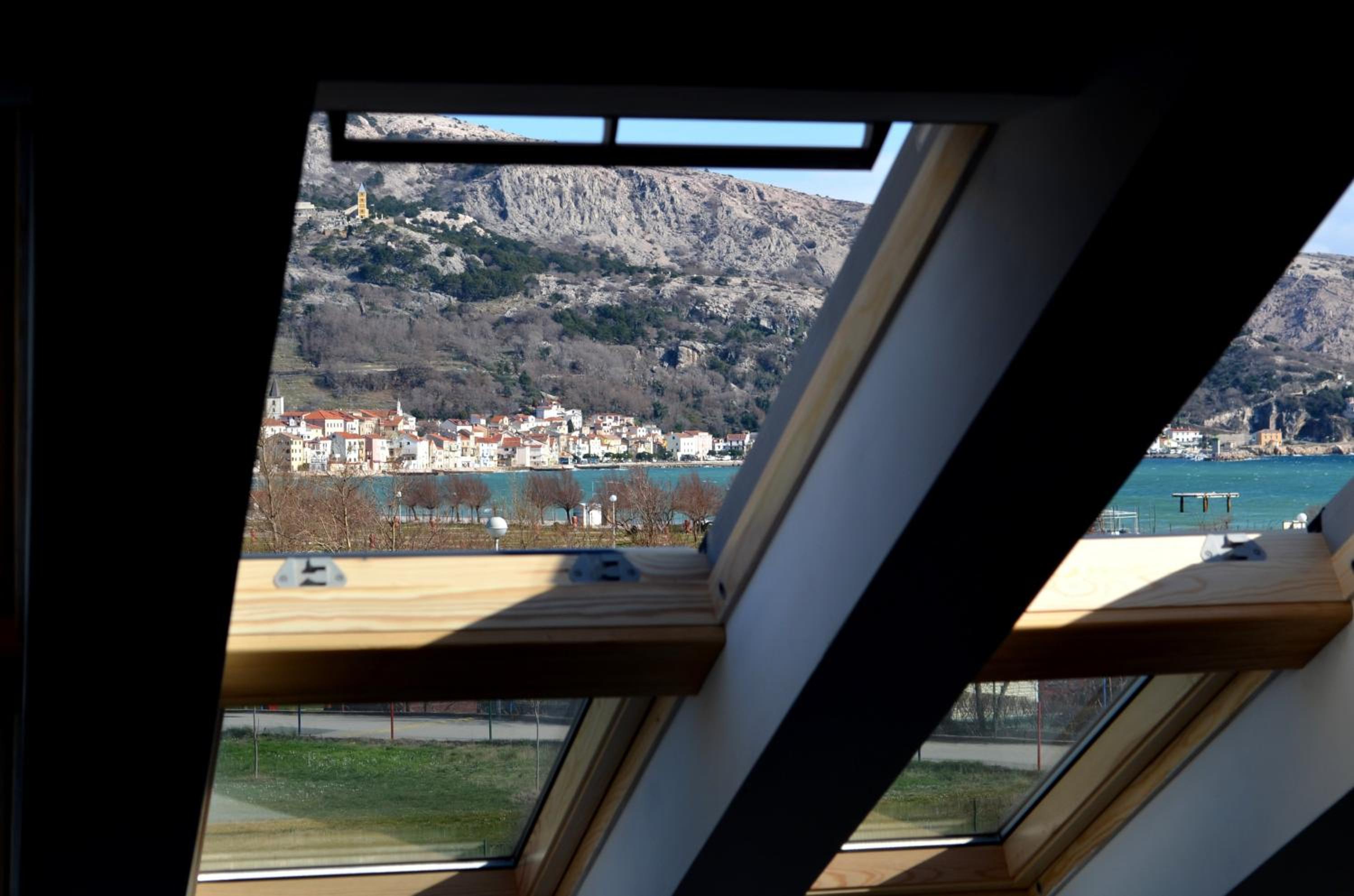 Apartments Mare