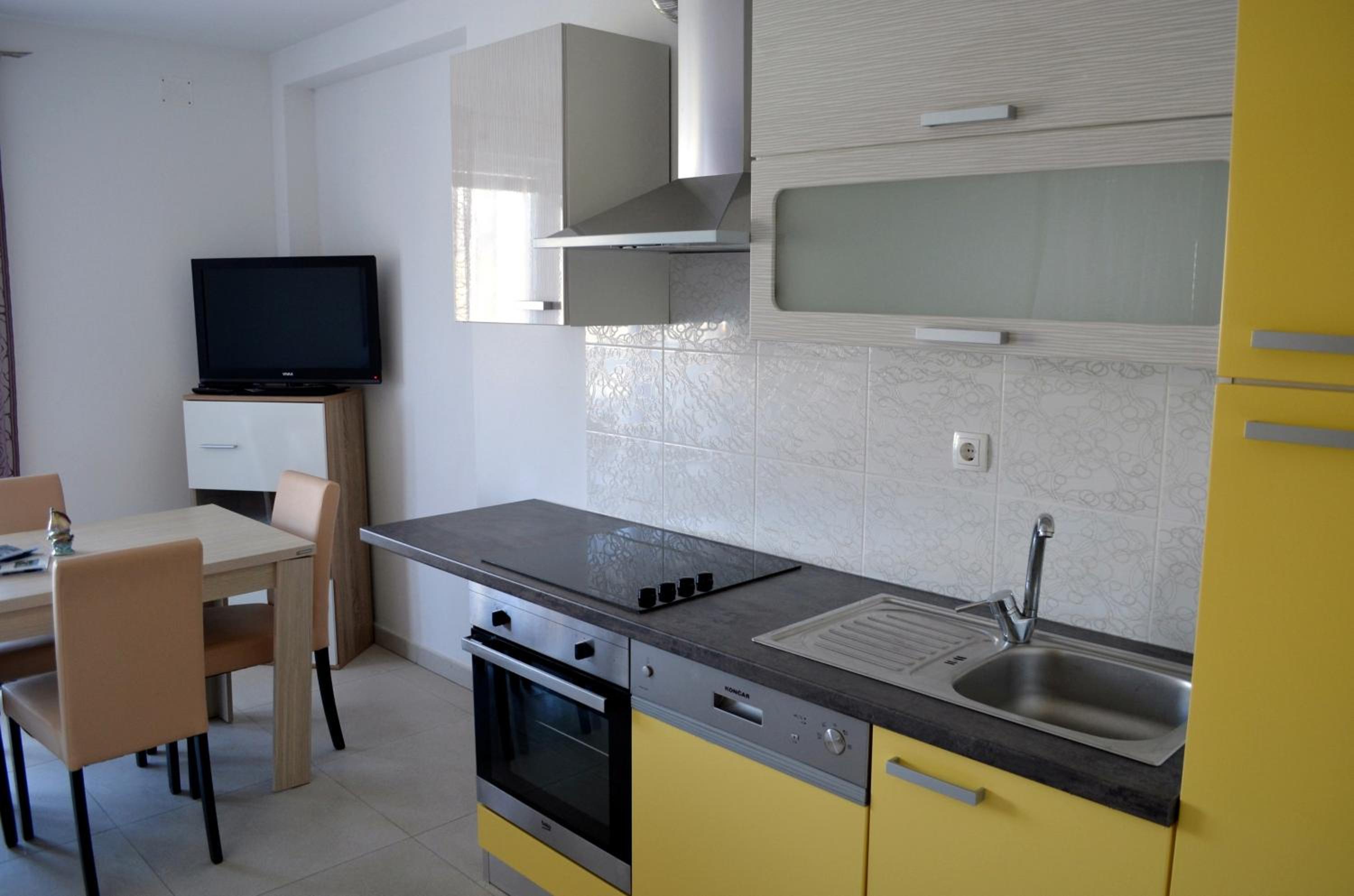 Apartments Mare