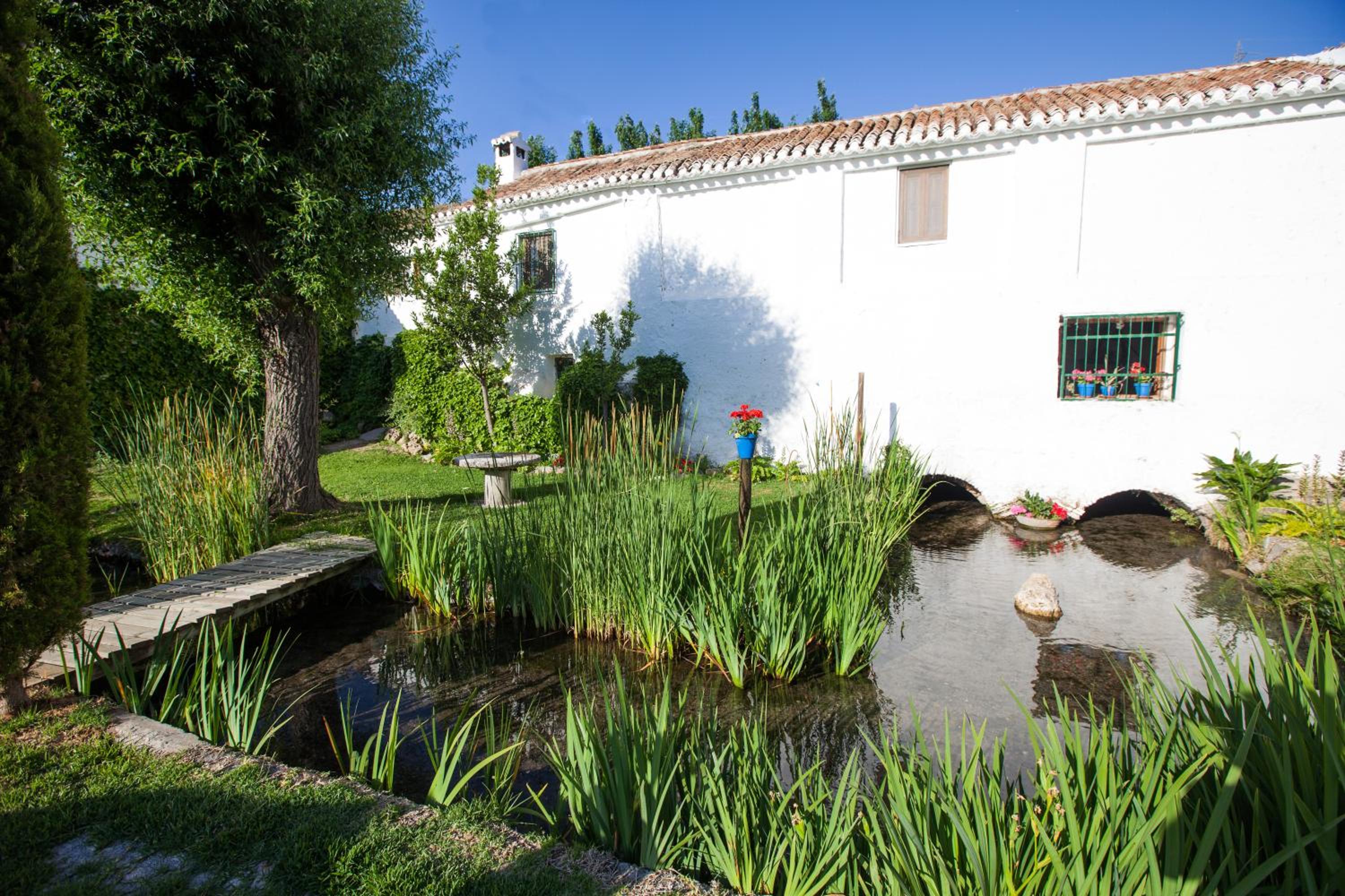Al Agia - Los Molinos de Padul