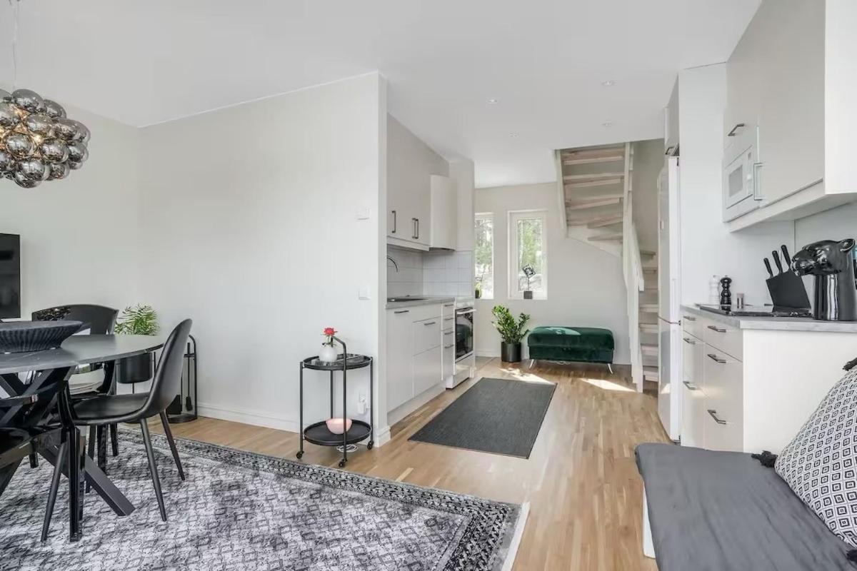 Comfortable Apartment with private dock