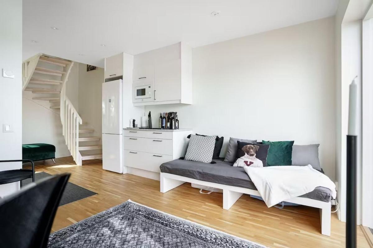 Comfortable Apartment with private dock