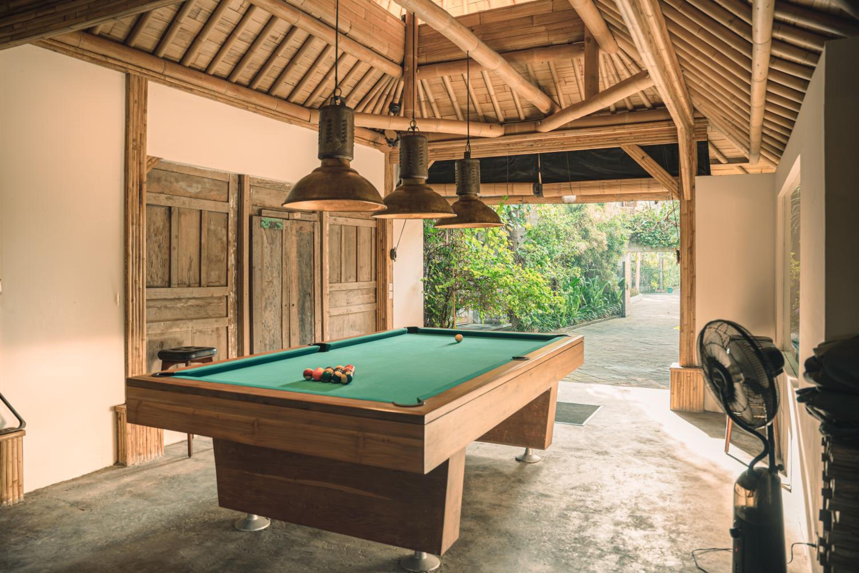 Villa Rosita Oceanfront Villa with Private Chef in Bali