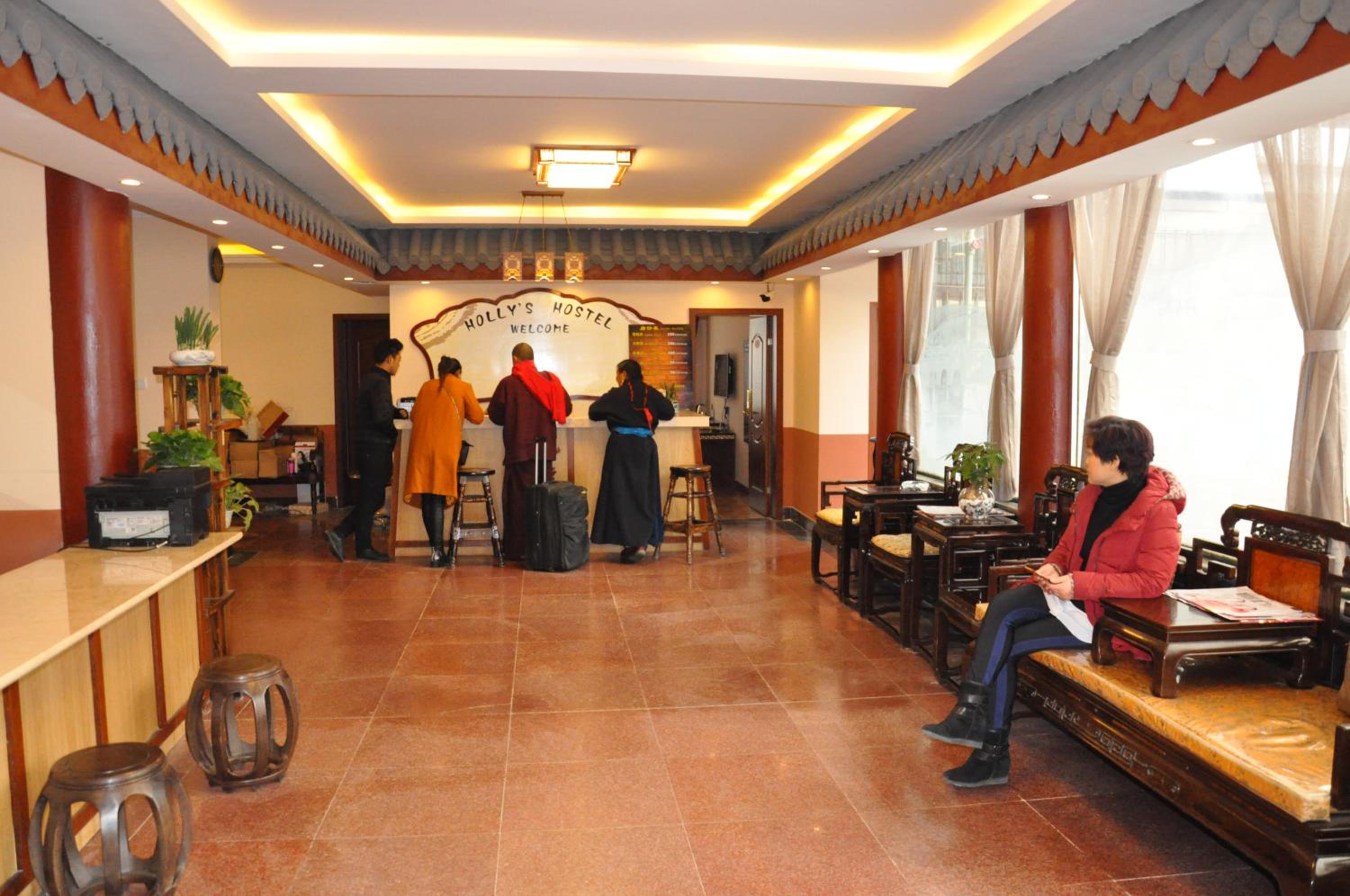 Holly's Hostel
