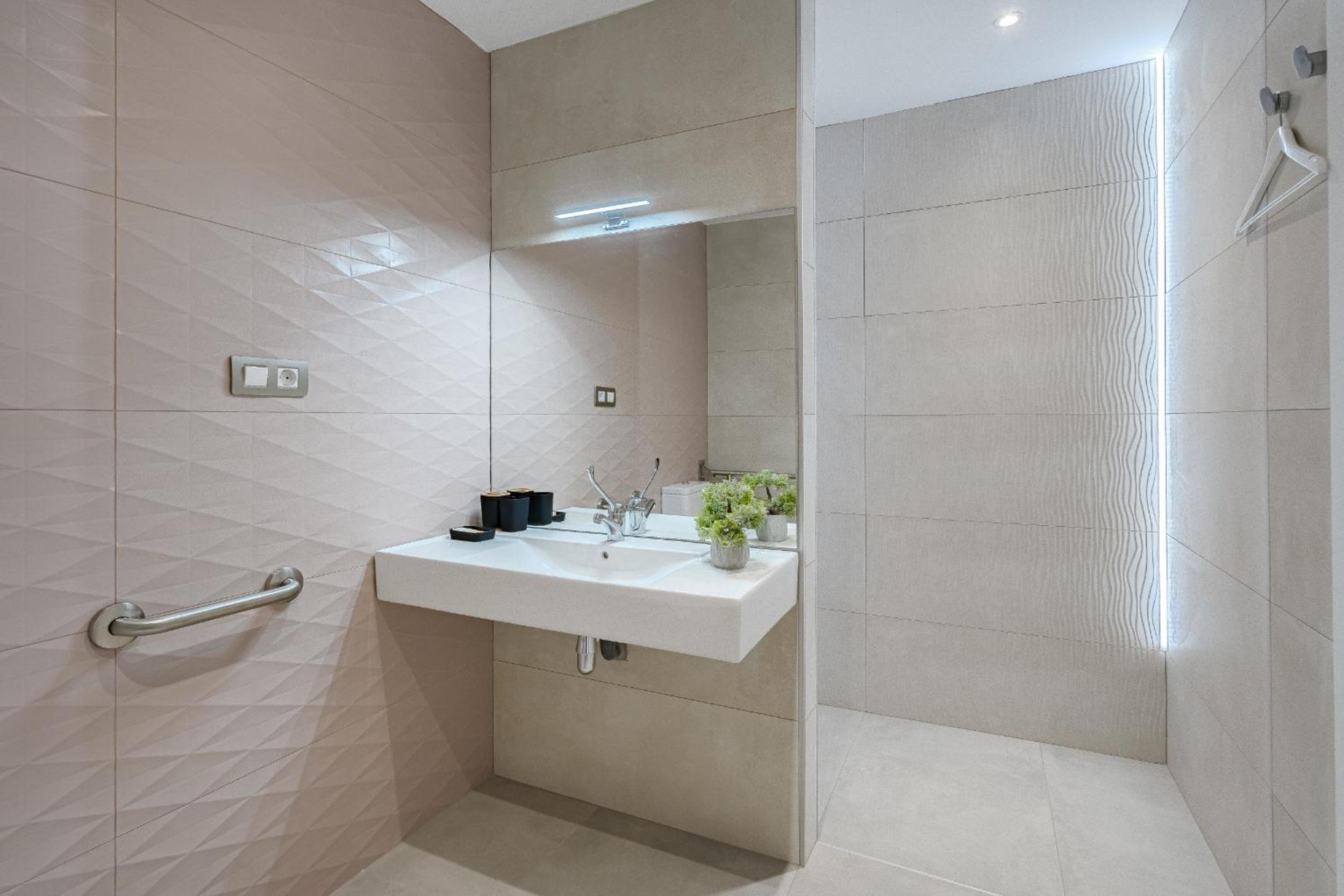 Villa CACTUS Tenerife sud piscine chauffée 10 personnes