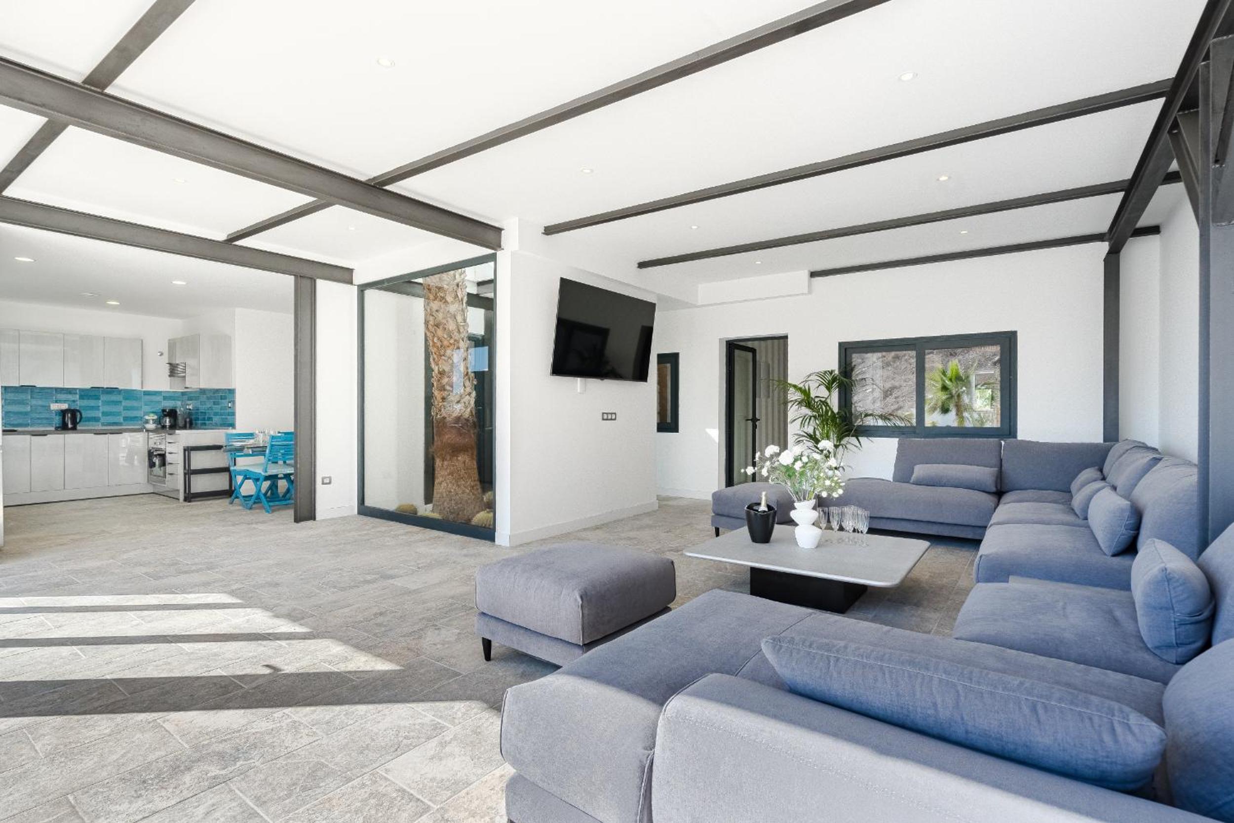 Villa CACTUS Tenerife sud piscine chauffée 10 personnes