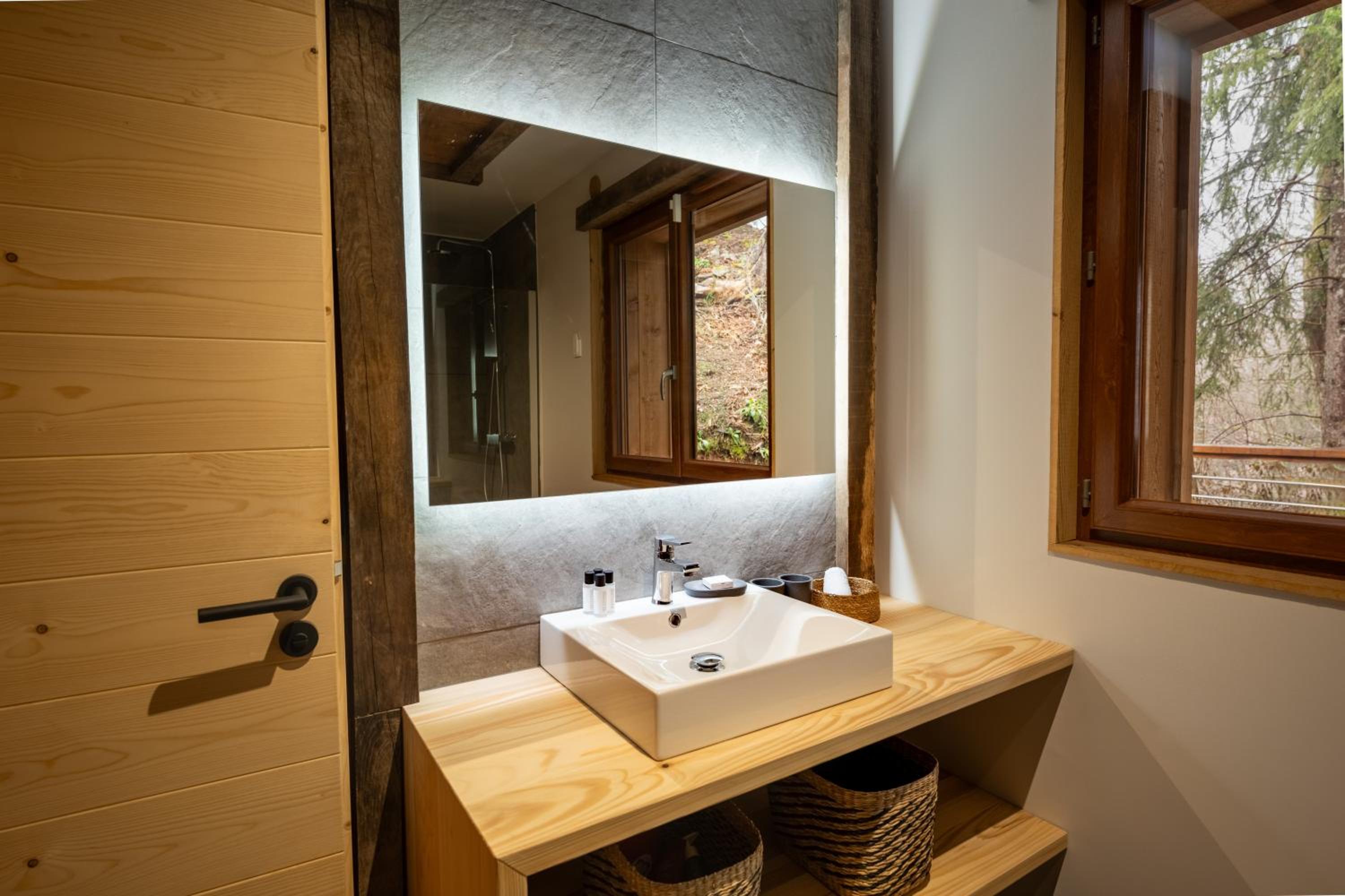 Chalet Les Cimes - Sauna - Jacuzzi