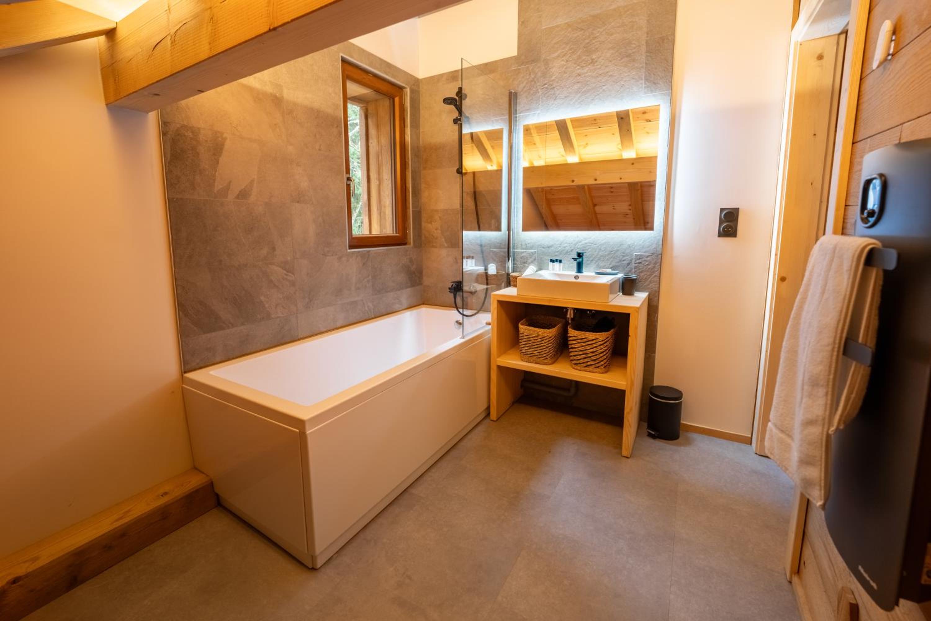 Chalet Les Cimes - Sauna - Jacuzzi