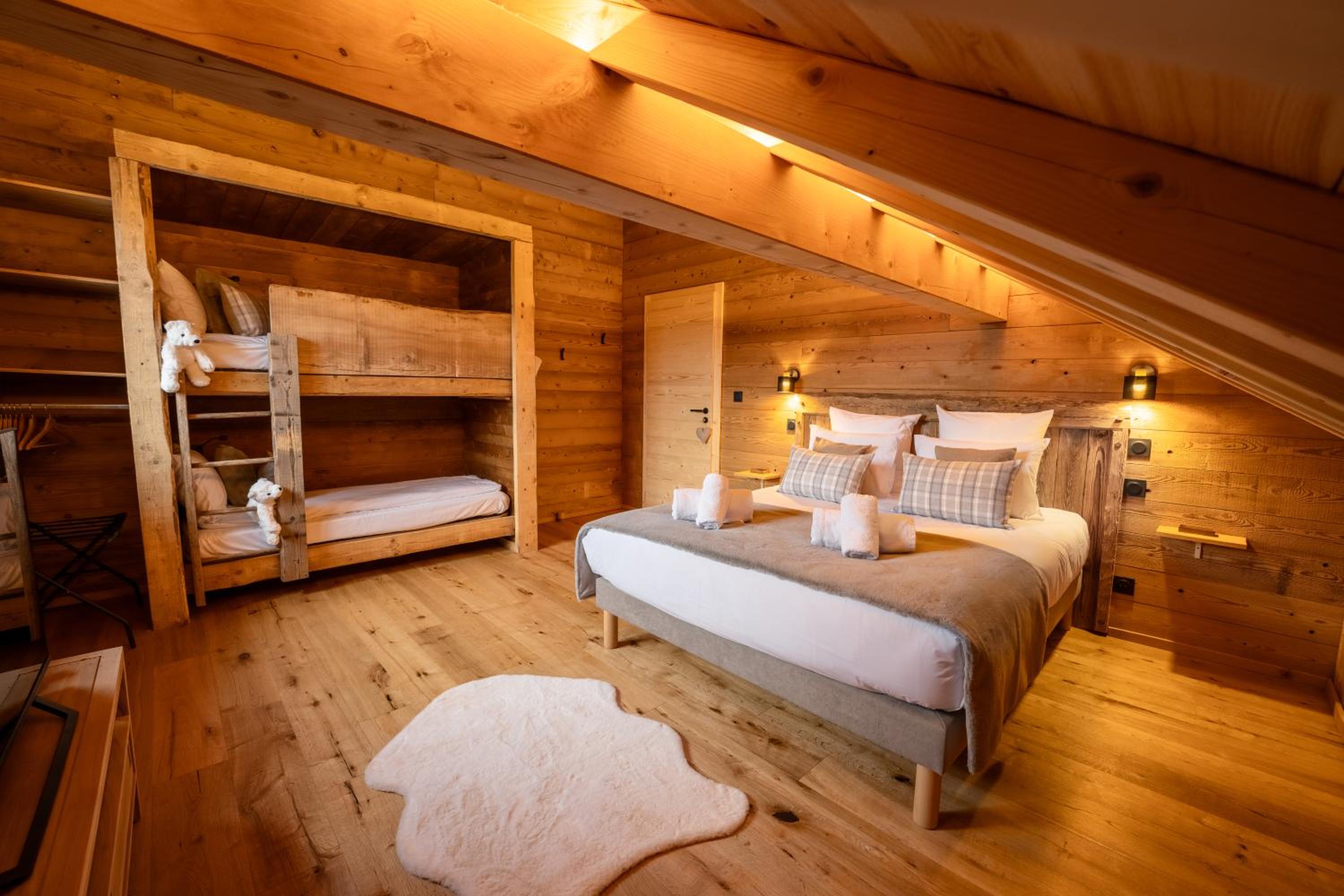 Chalet Les Cimes - Sauna - Jacuzzi