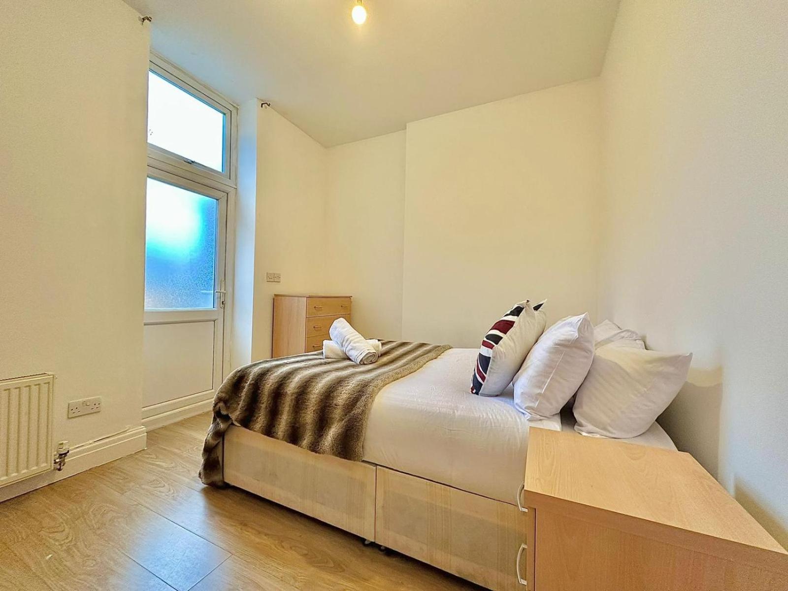 Ladbroke Grove apartment