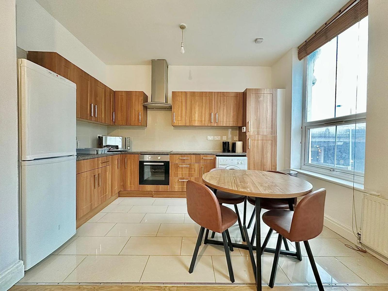 Ladbroke Grove apartment