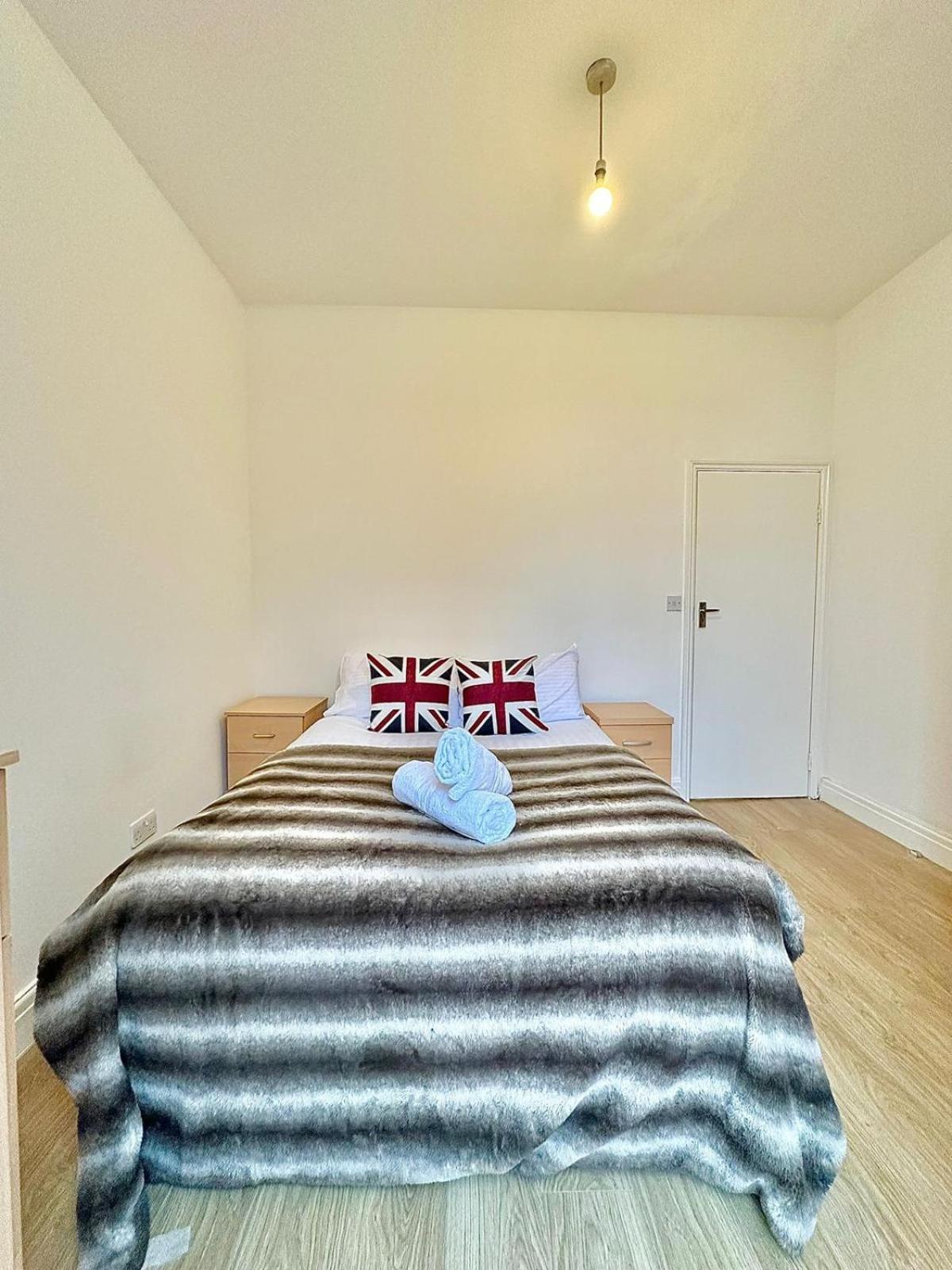 Ladbroke Grove apartment