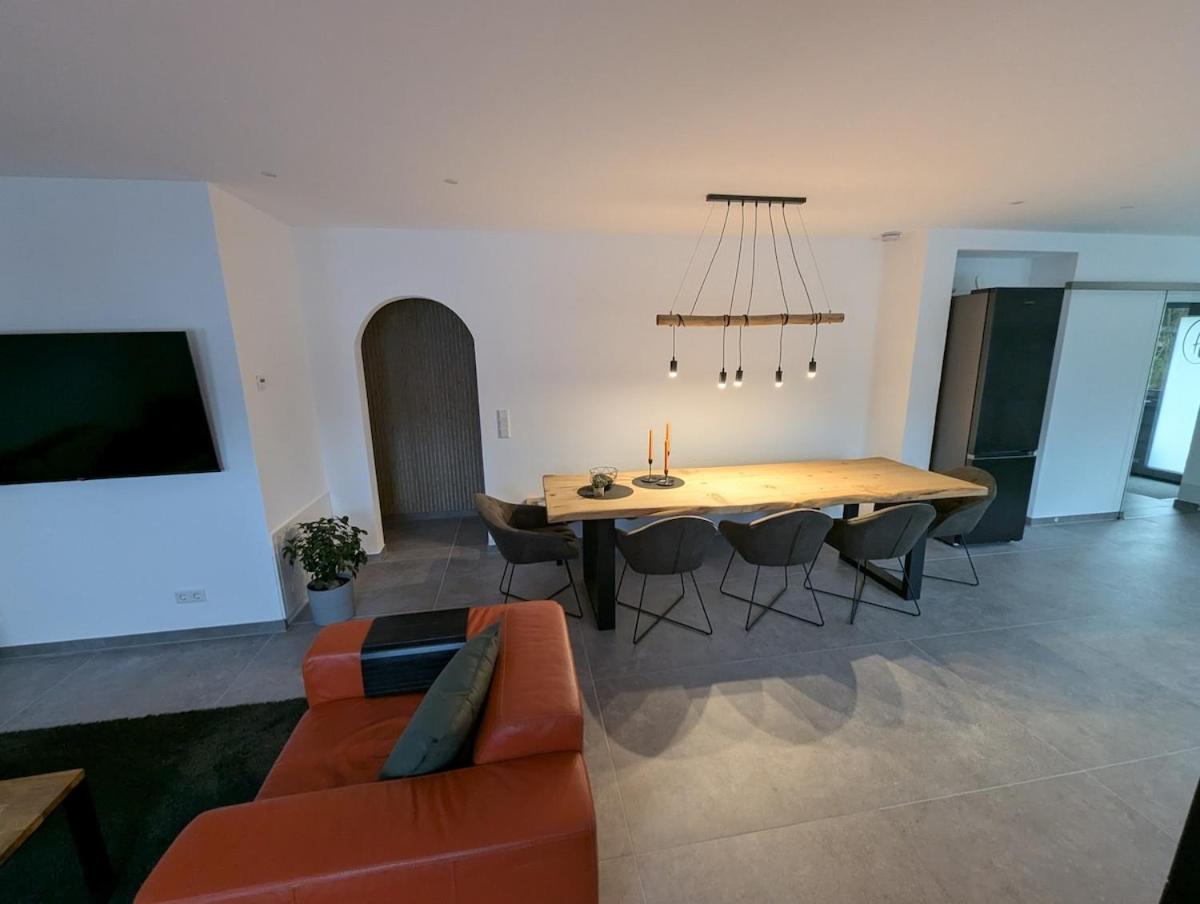 Ferienwohnung H1 Winterberg mit Sauna 8 Personen 4 Schlafzimmer