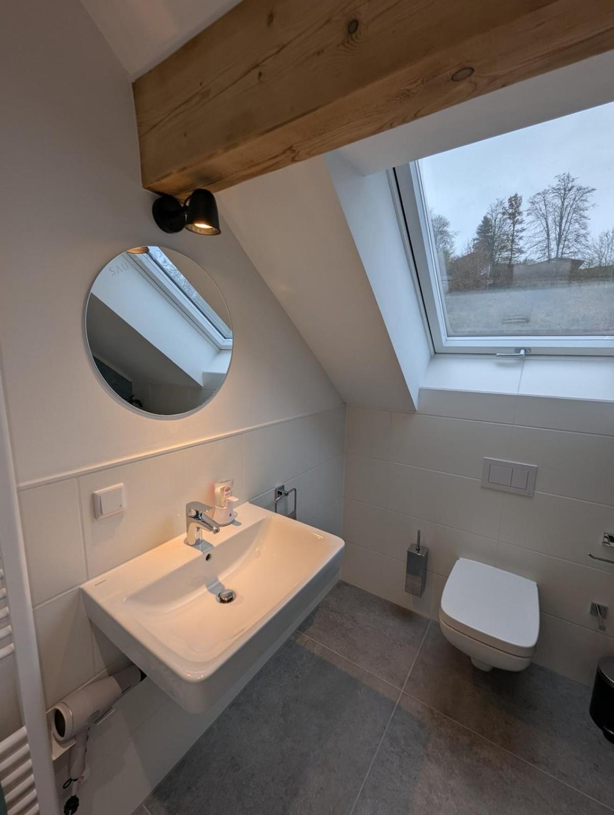 Ferienwohnung H1 Winterberg mit Sauna 8 Personen 4 Schlafzimmer