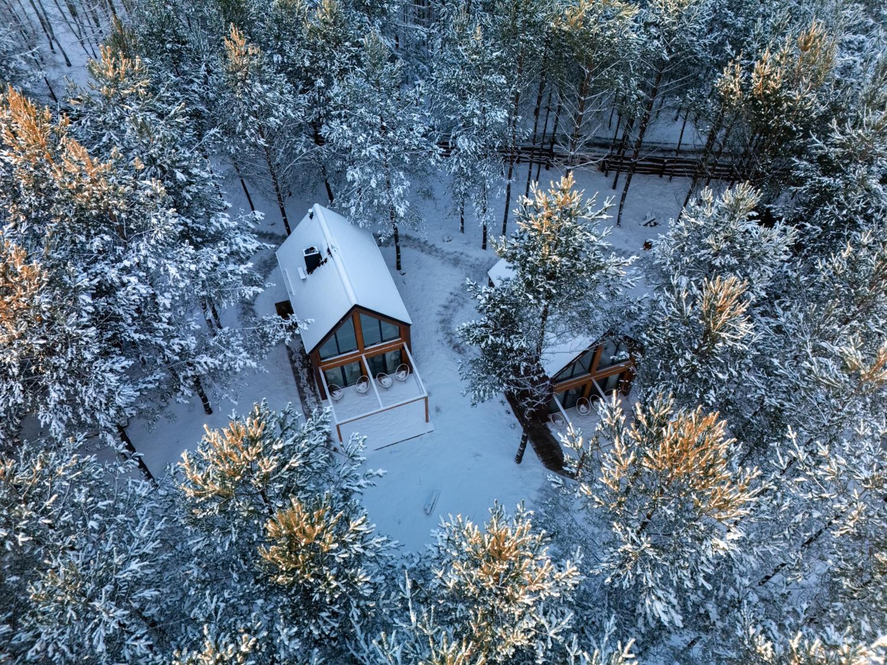 Osada LoveLaski - balia jacuzzi, sauna i kominek - całoroczne domki premium