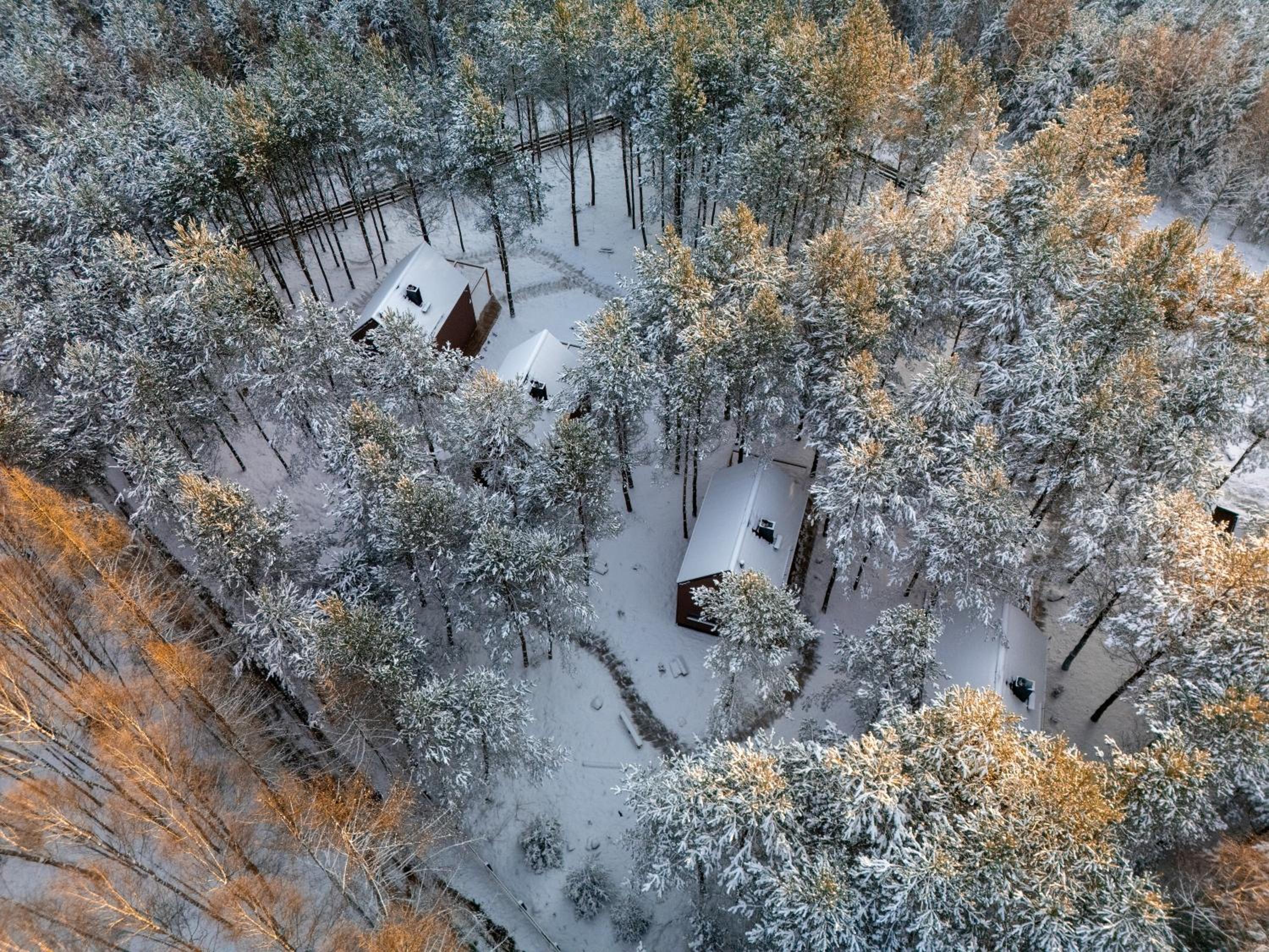 Osada LoveLaski - balia jacuzzi, sauna i kominek - całoroczne domki premium