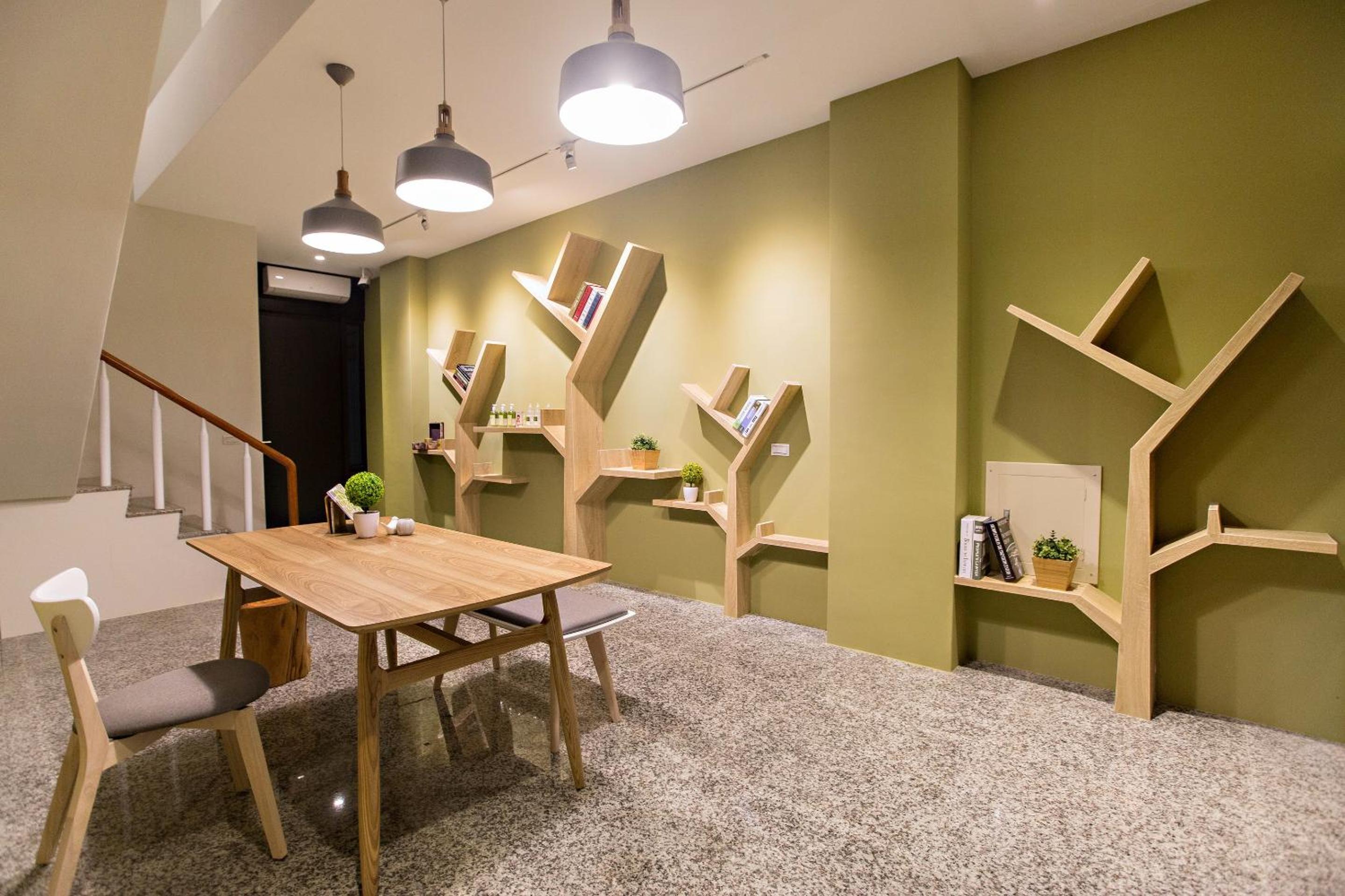 meeting & event spaces