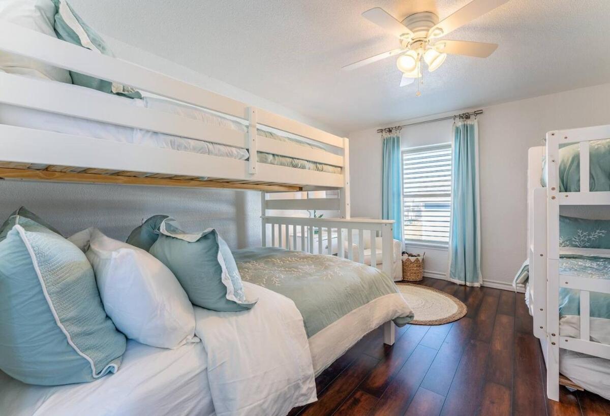 Paix Bleu- Heated Pool & Spa Pet Friendly