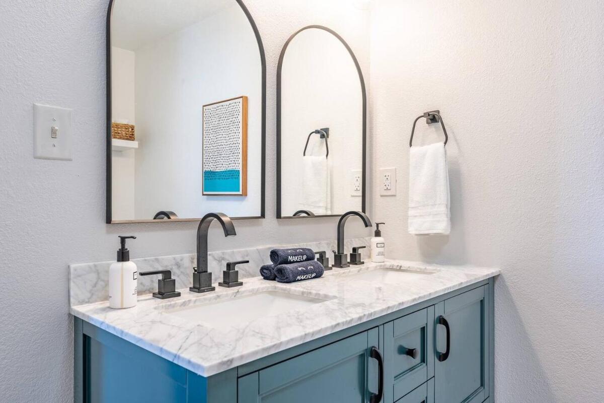Paix Bleu- Heated Pool & Spa Pet Friendly
