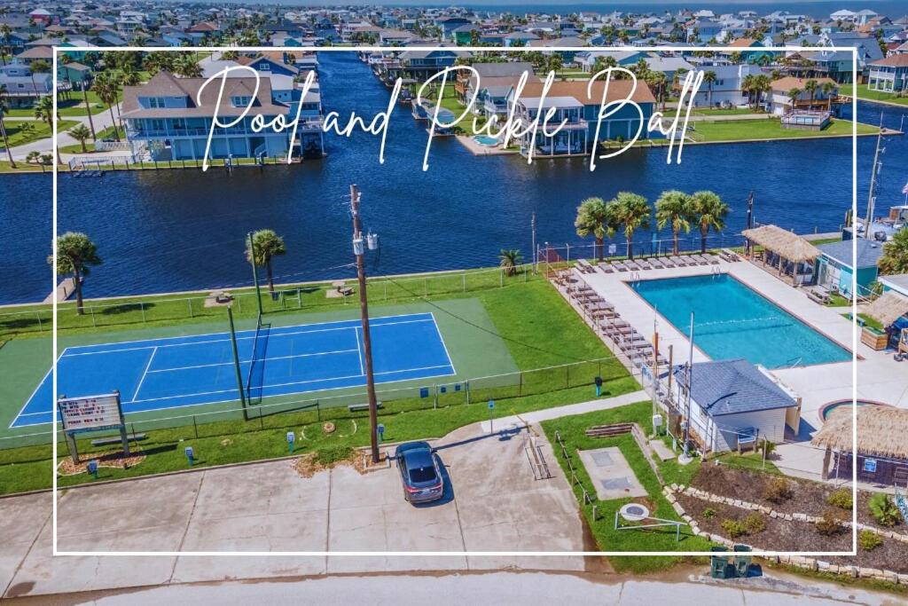 Paix Bleu- Heated Pool & Spa Pet Friendly