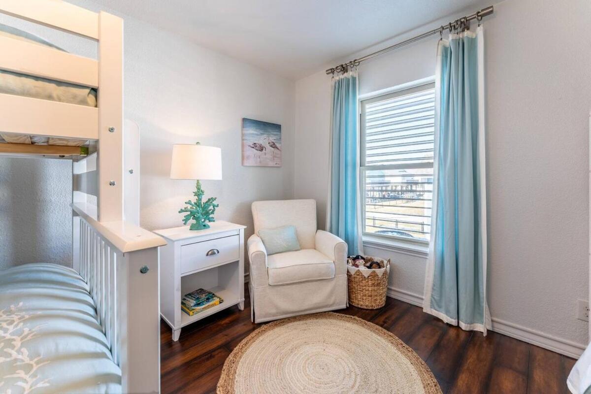 Paix Bleu- Heated Pool & Spa Pet Friendly