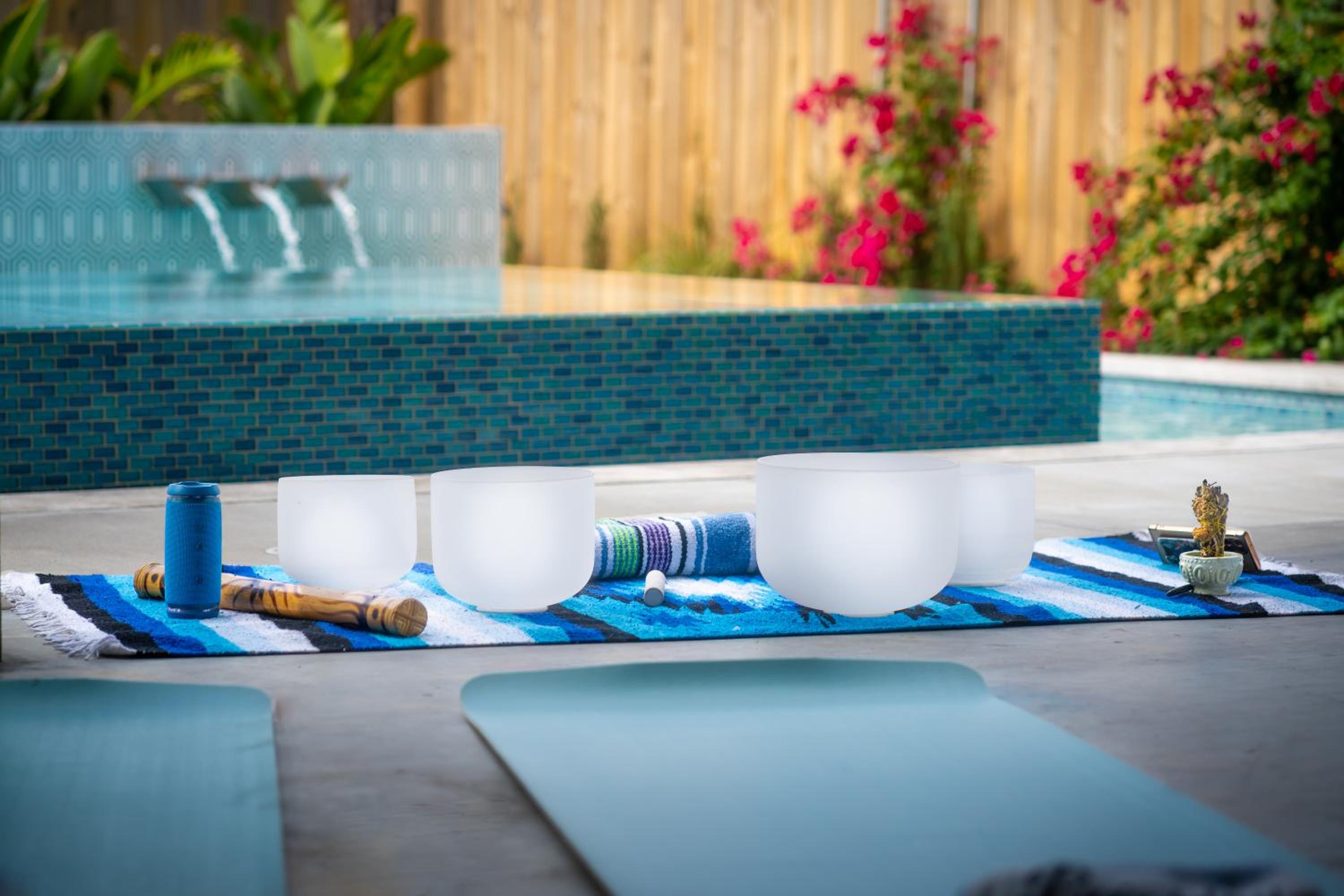 Paix Bleu- Heated Pool & Spa Pet Friendly
