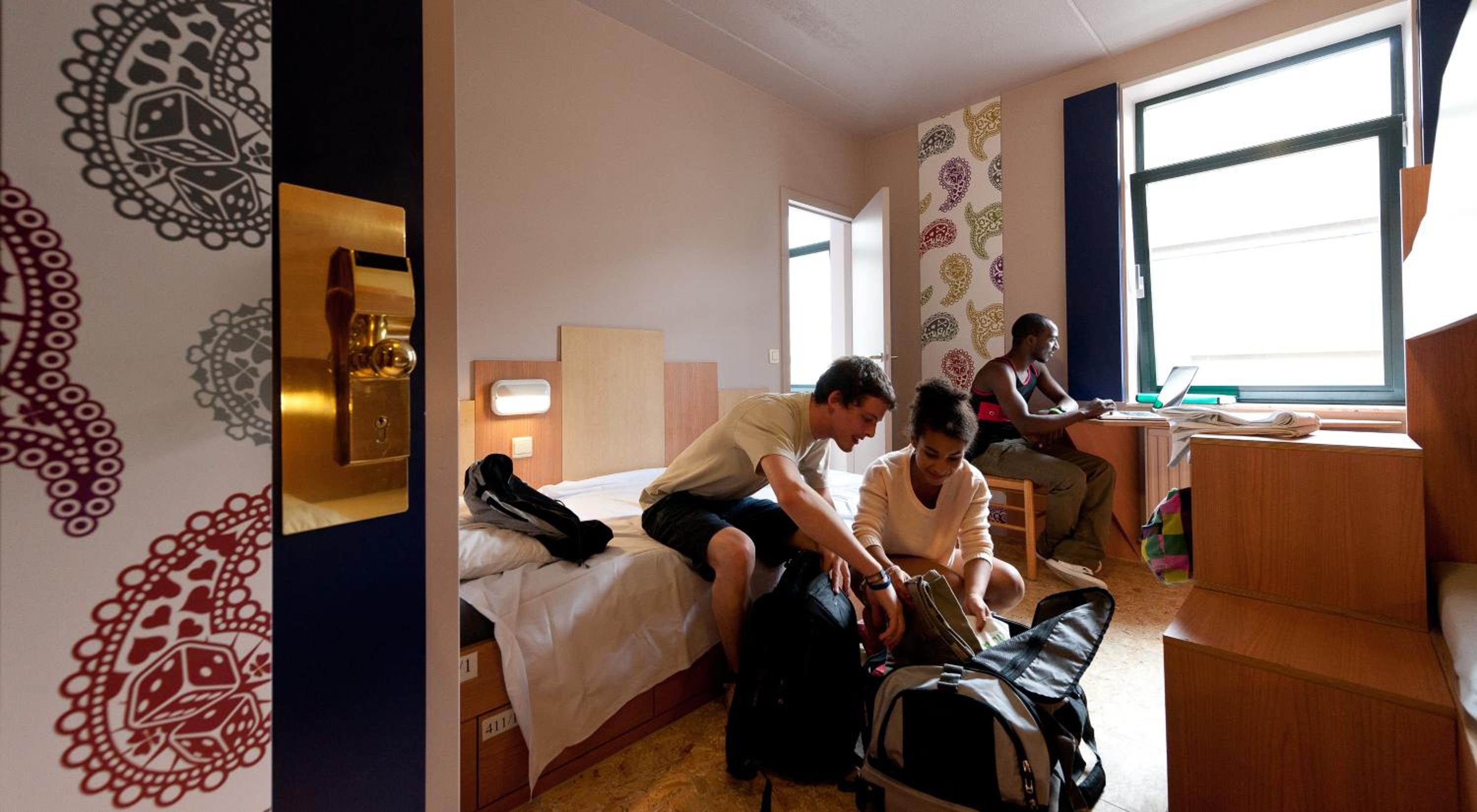 Sleep Well Youth Hostel