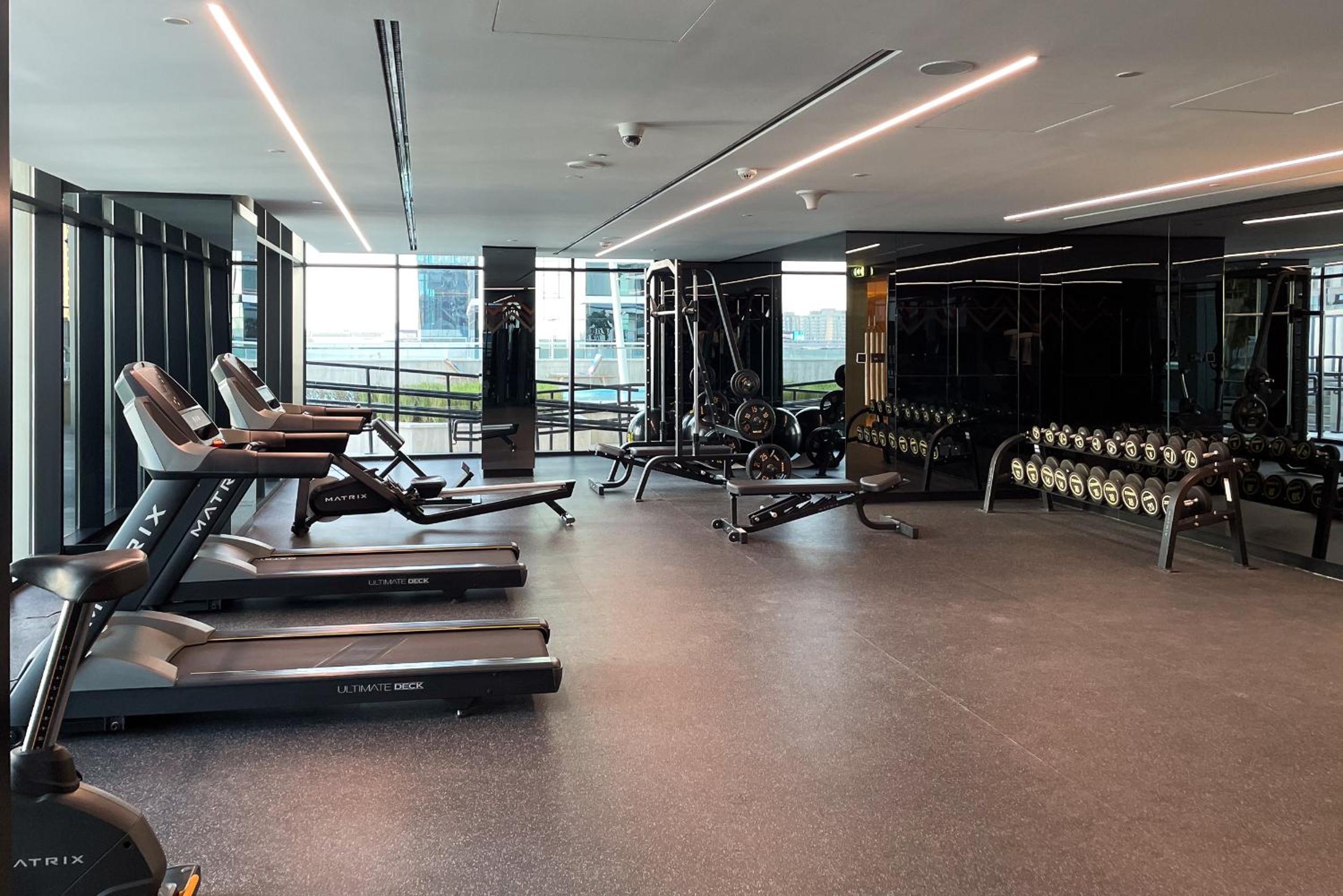 Simply Comfort Vacation Homes Rental in Missoni Top Floor with Sea, Canal and Burj Khalifa Views