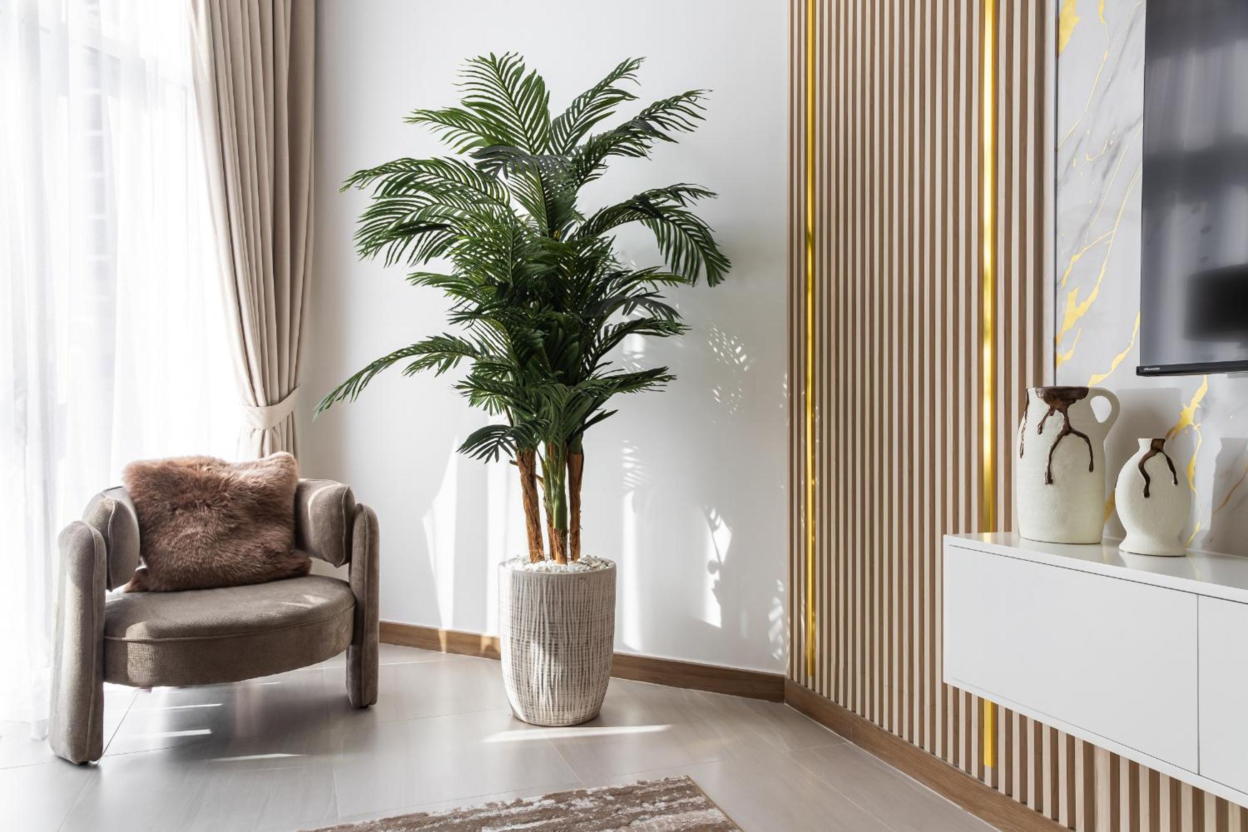 Simply Comfort Vacation Homes Rental in Missoni Top Floor with Sea, Canal and Burj Khalifa Views