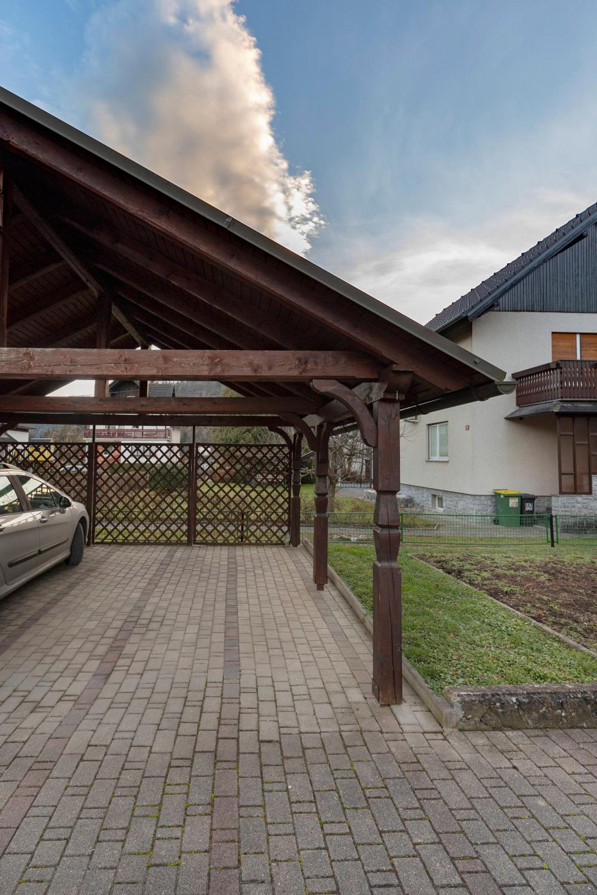 Apt Regina with balcony and parking