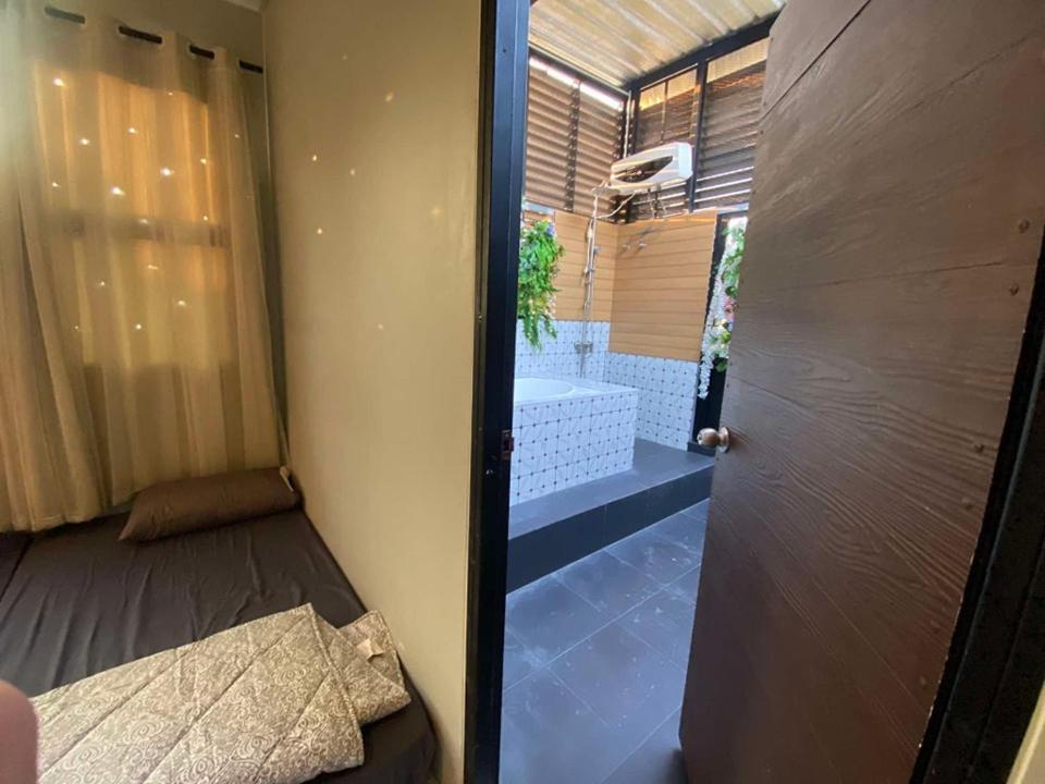 89 Bed & Studio Hostel
