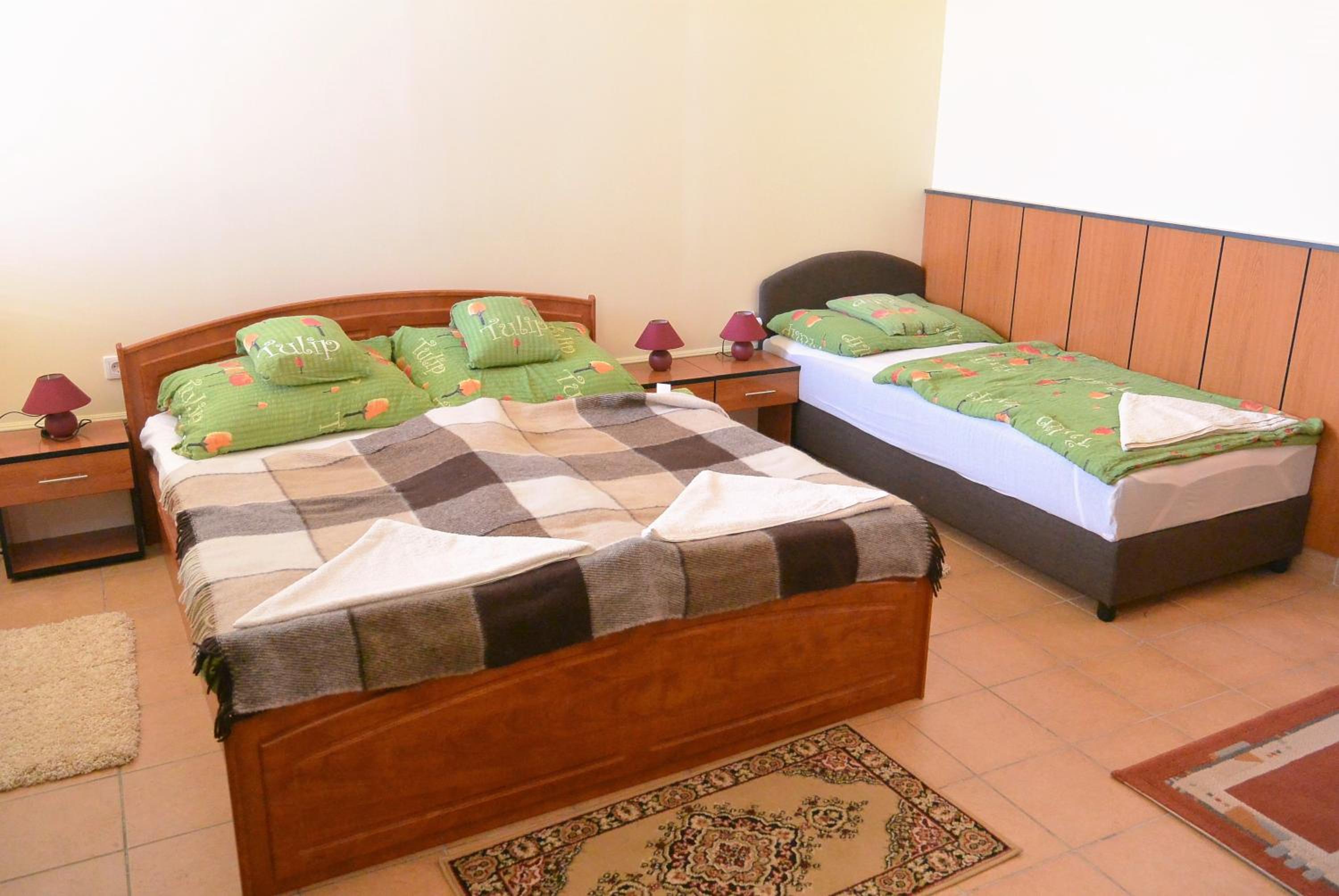 Sasi Apartmanház
