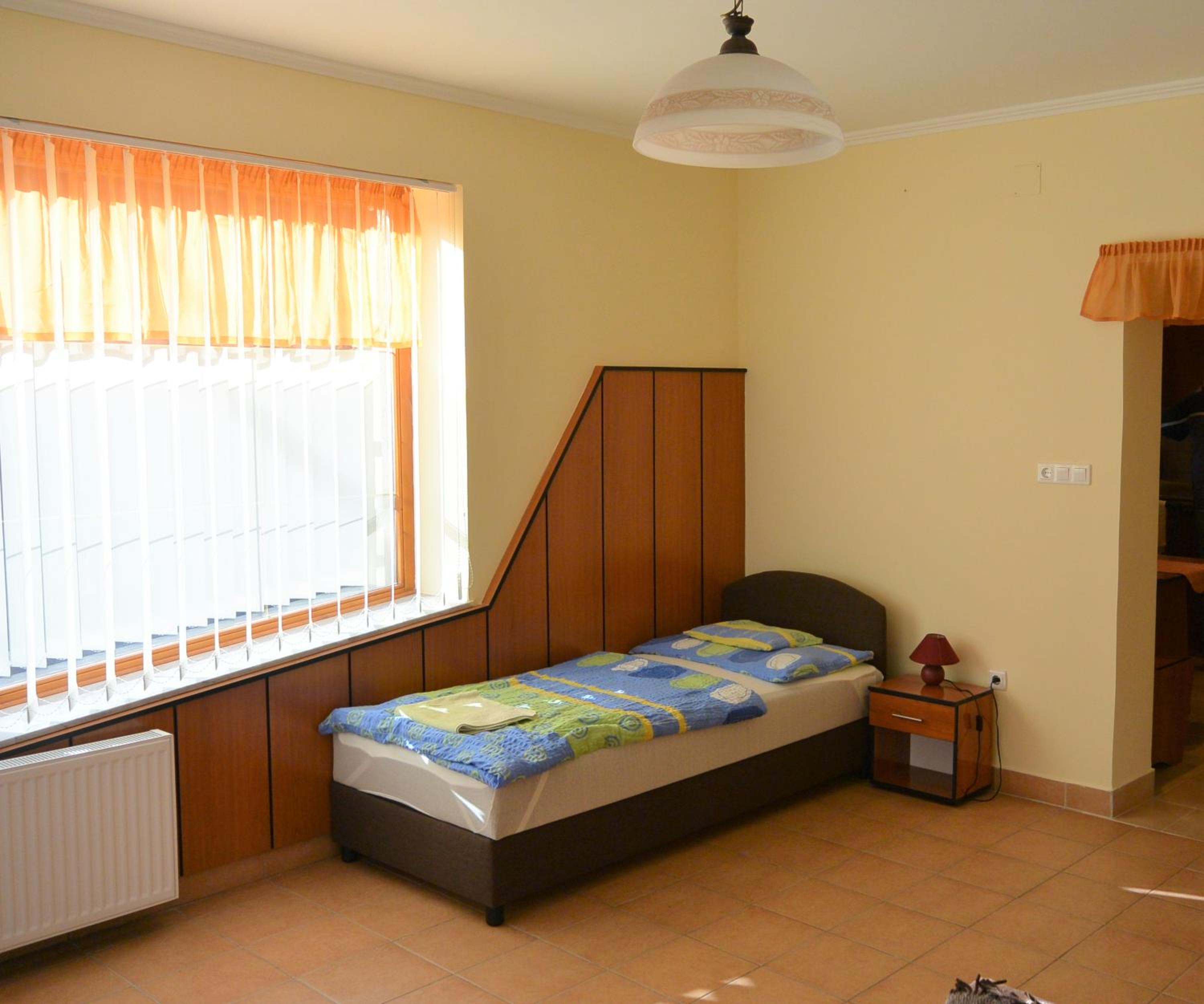 Sasi Apartmanház