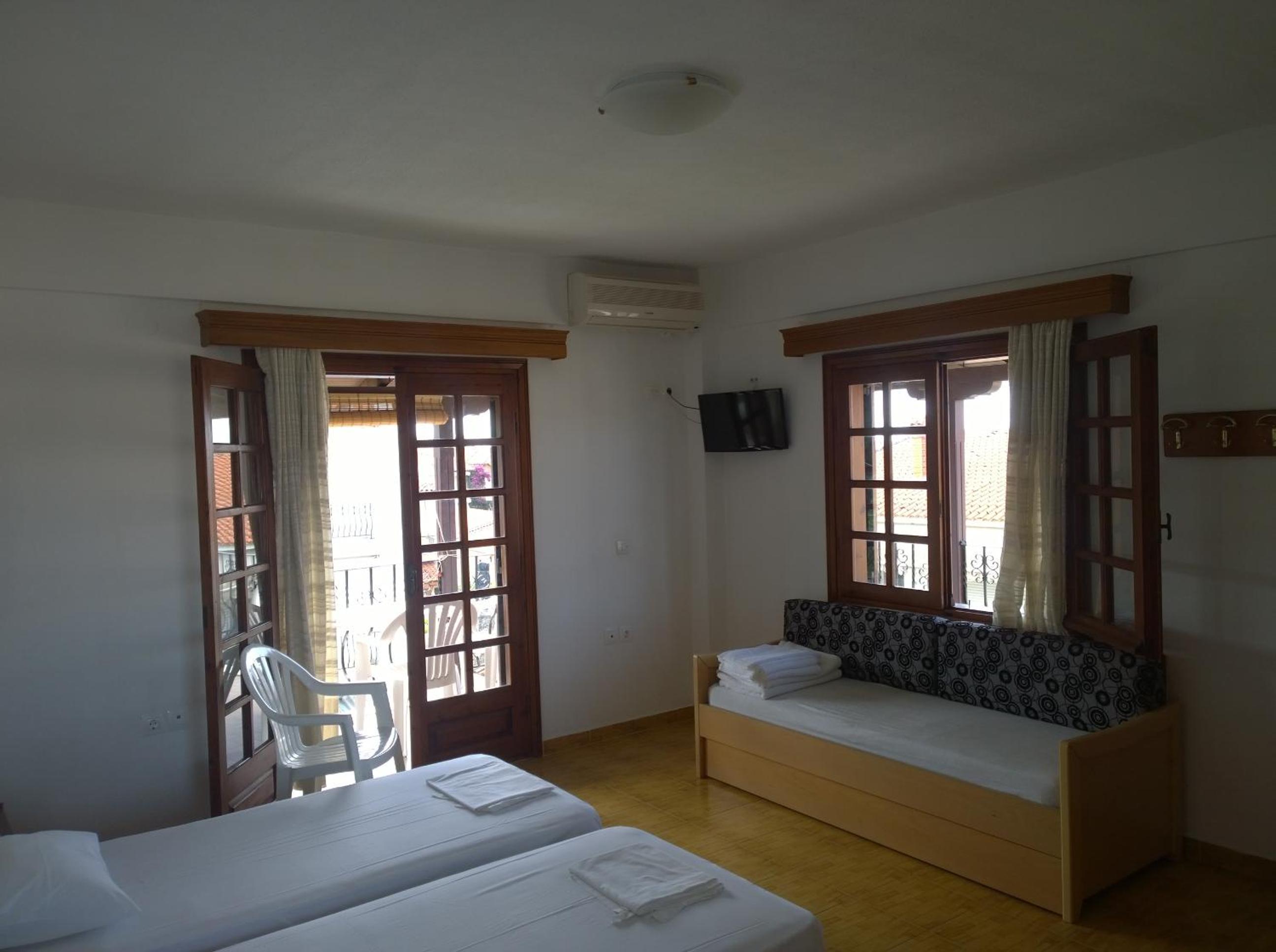 Photo 21