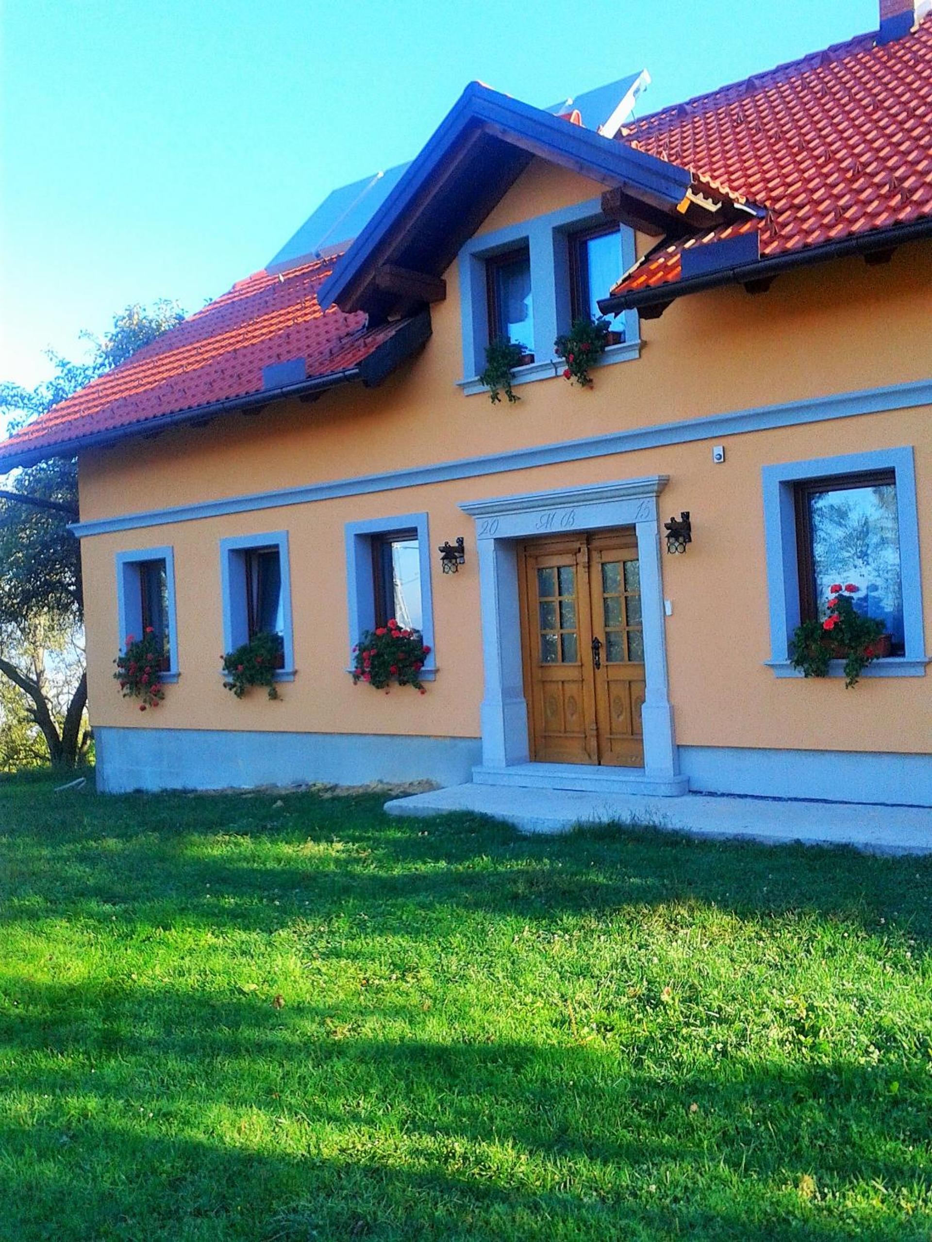 Photo 38