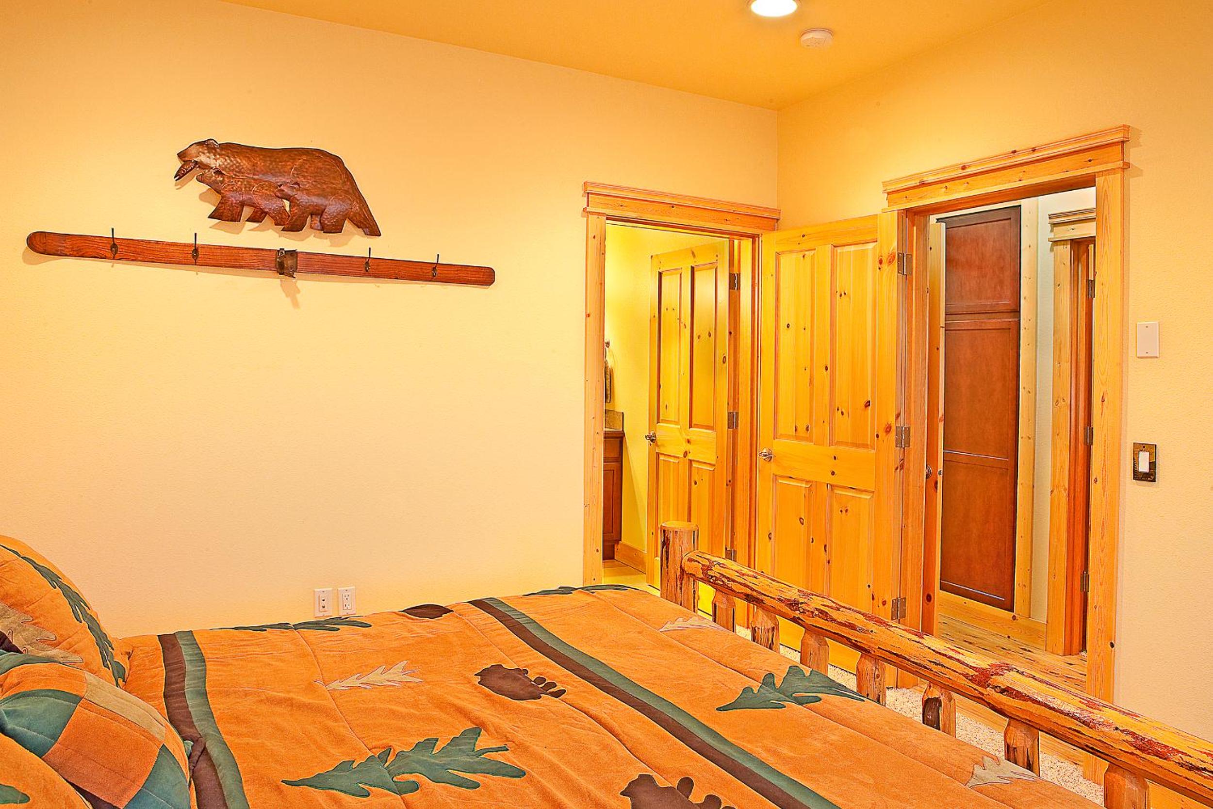 Photo 11