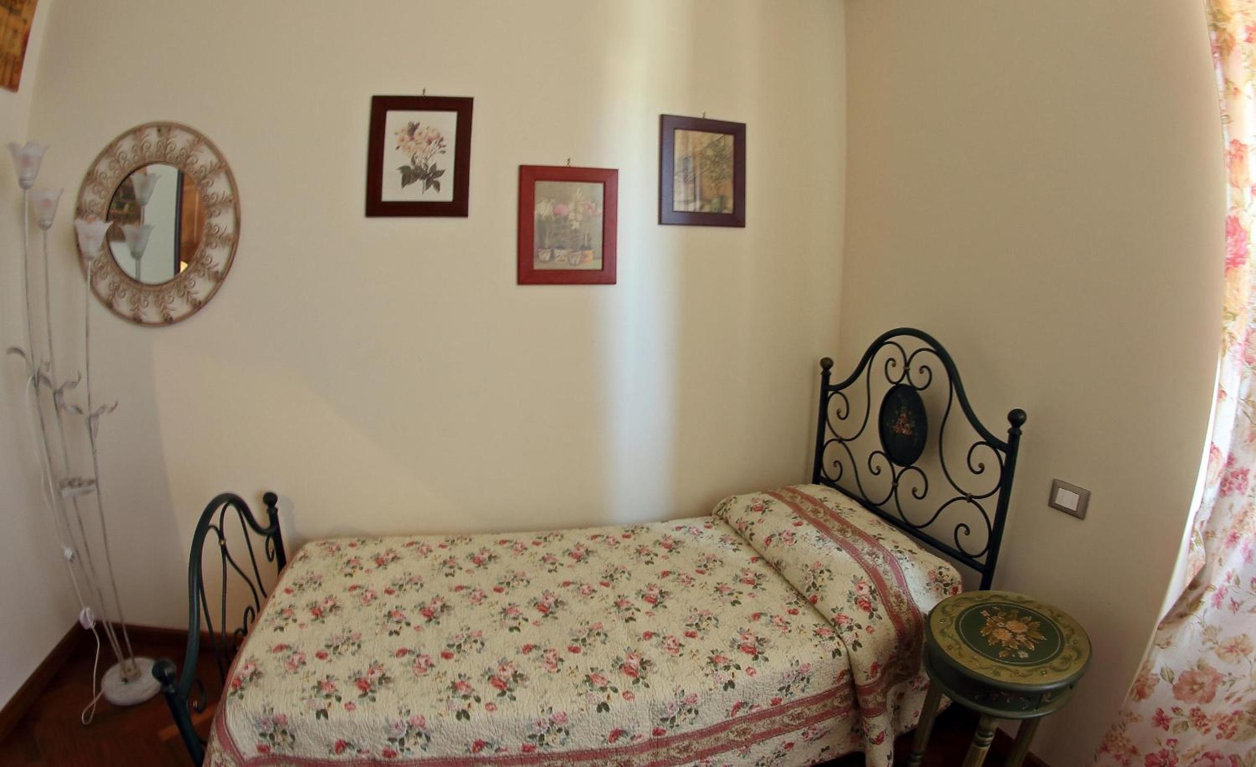 Photo 28