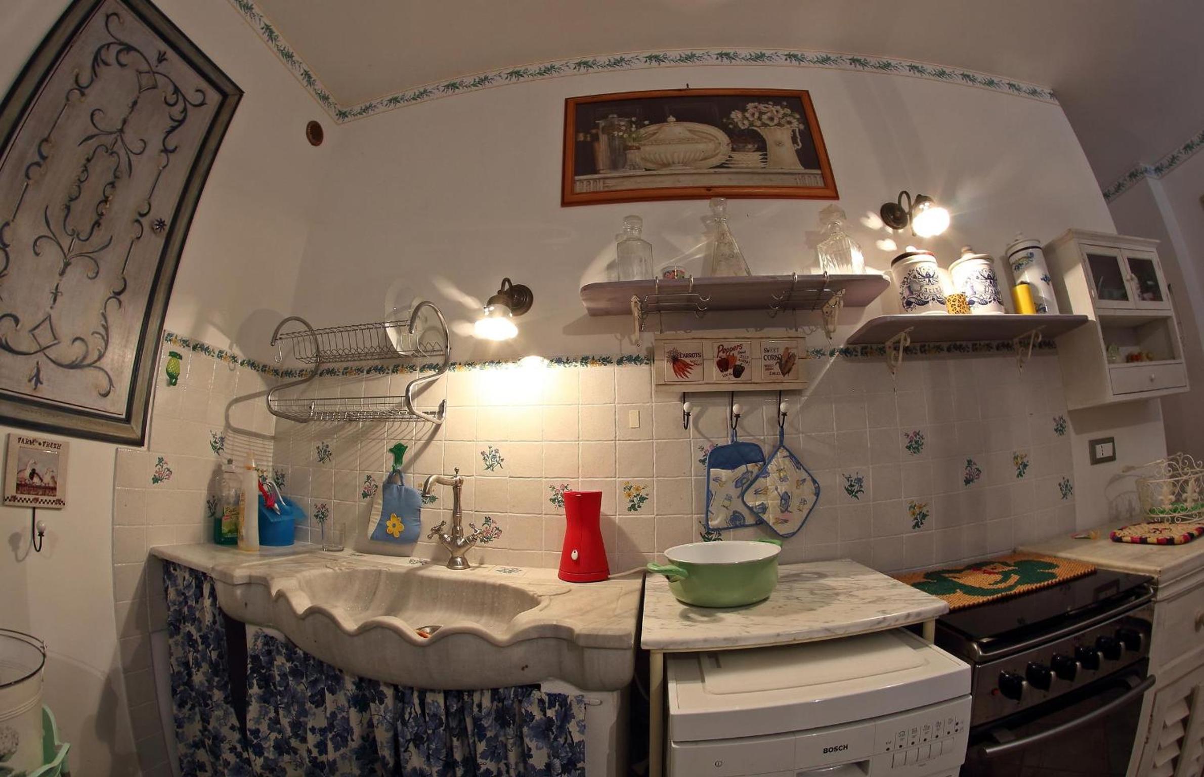 Photo 31