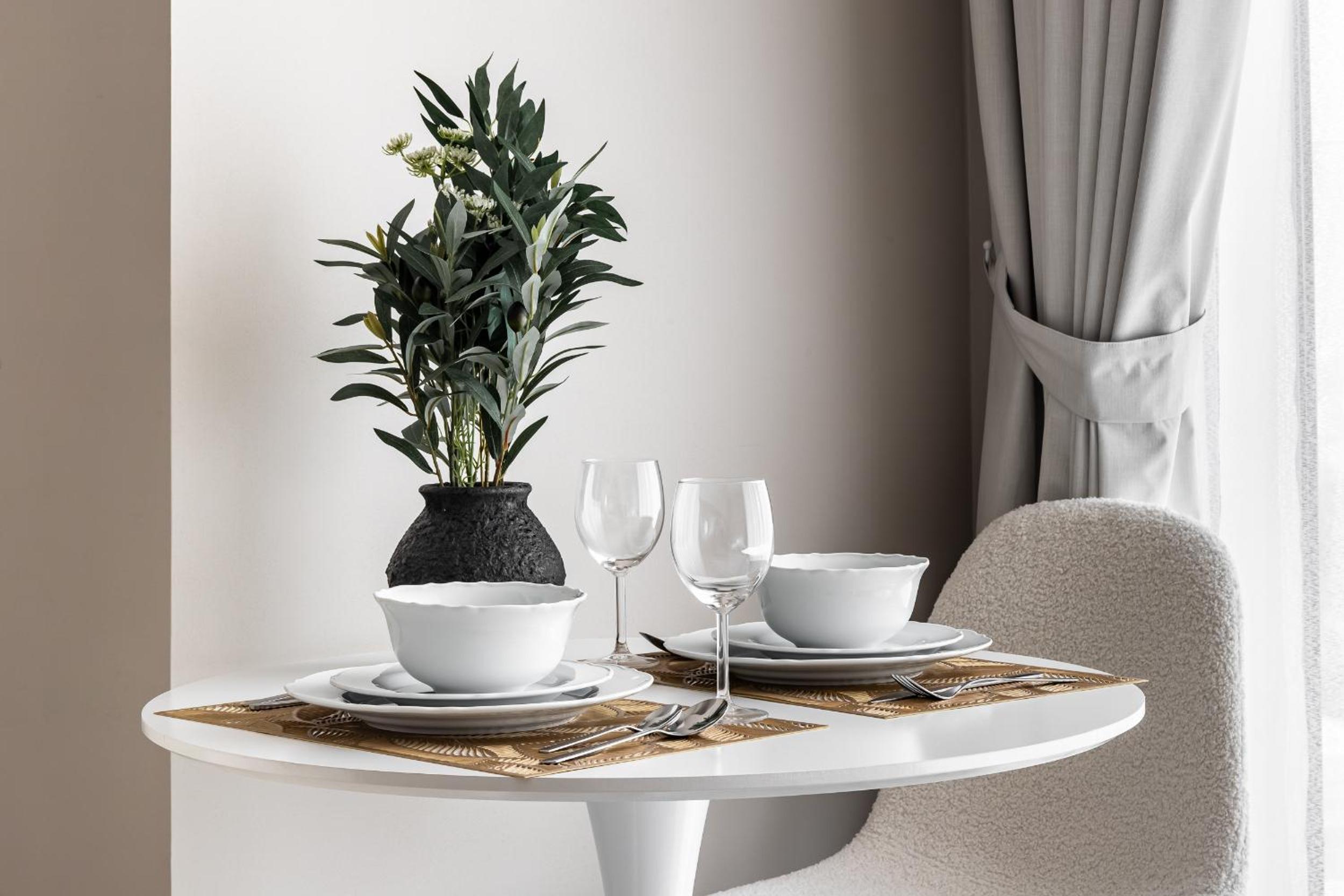 Condor Marina Star, Dubai Marina by SIMPLY COMFORT