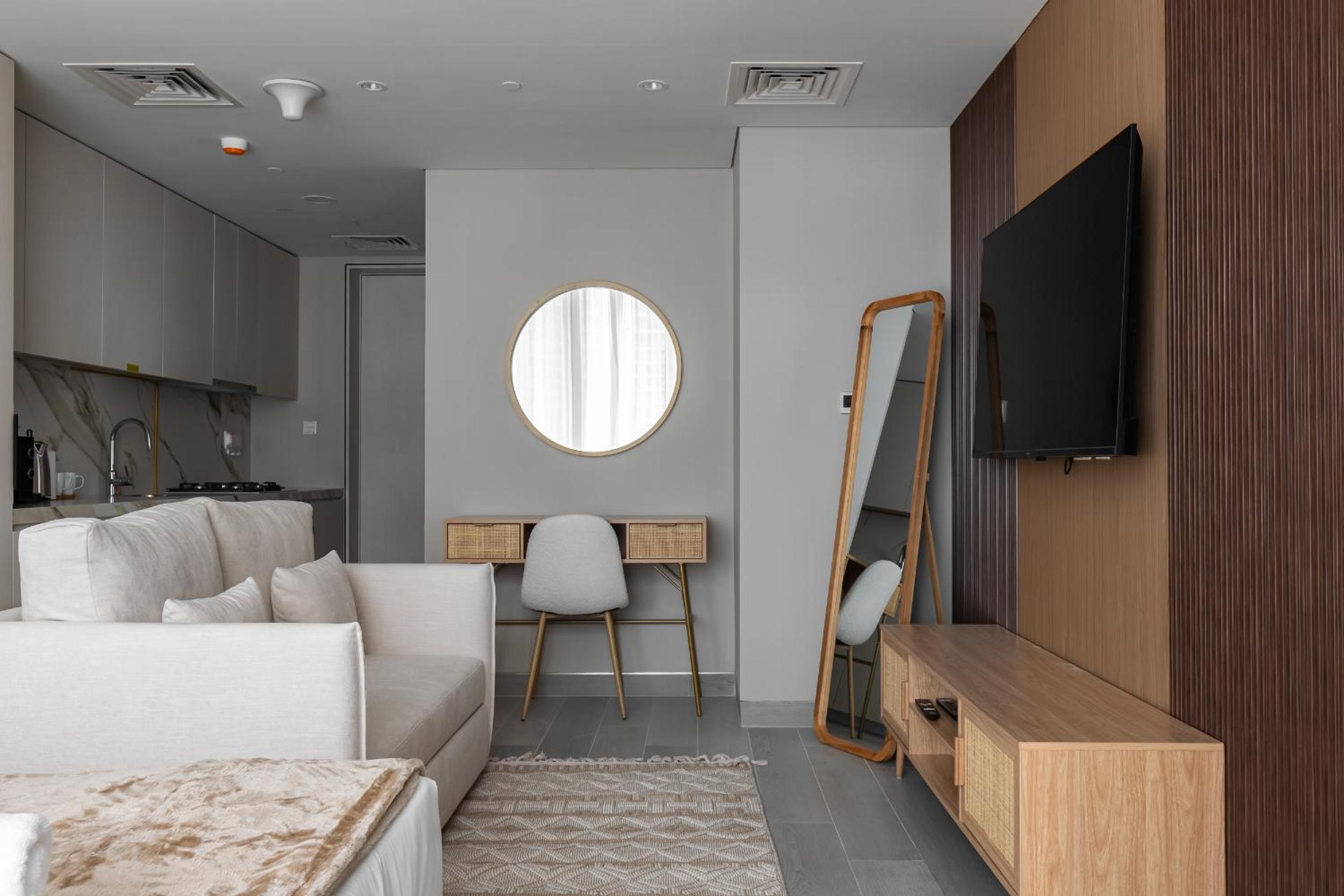 Condor Marina Star, Dubai Marina by SIMPLY COMFORT