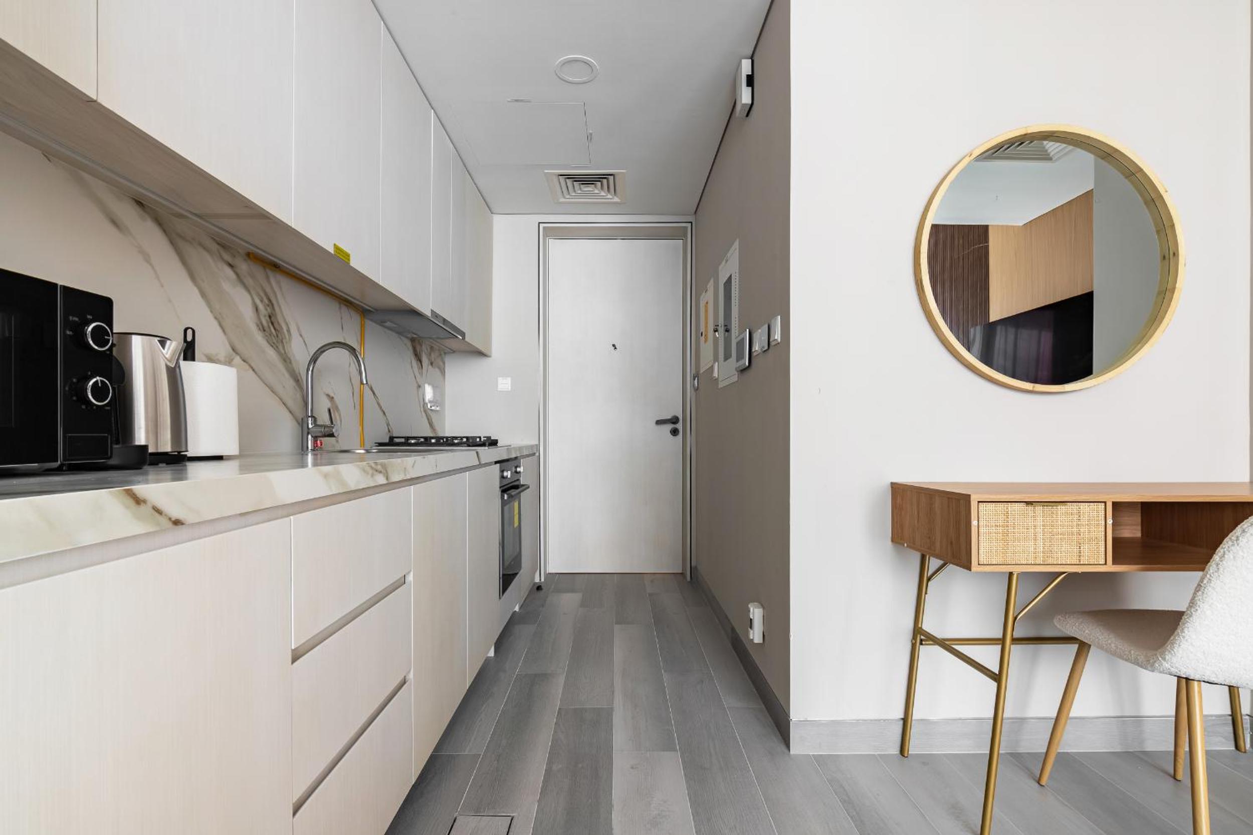 Condor Marina Star, Dubai Marina by SIMPLY COMFORT