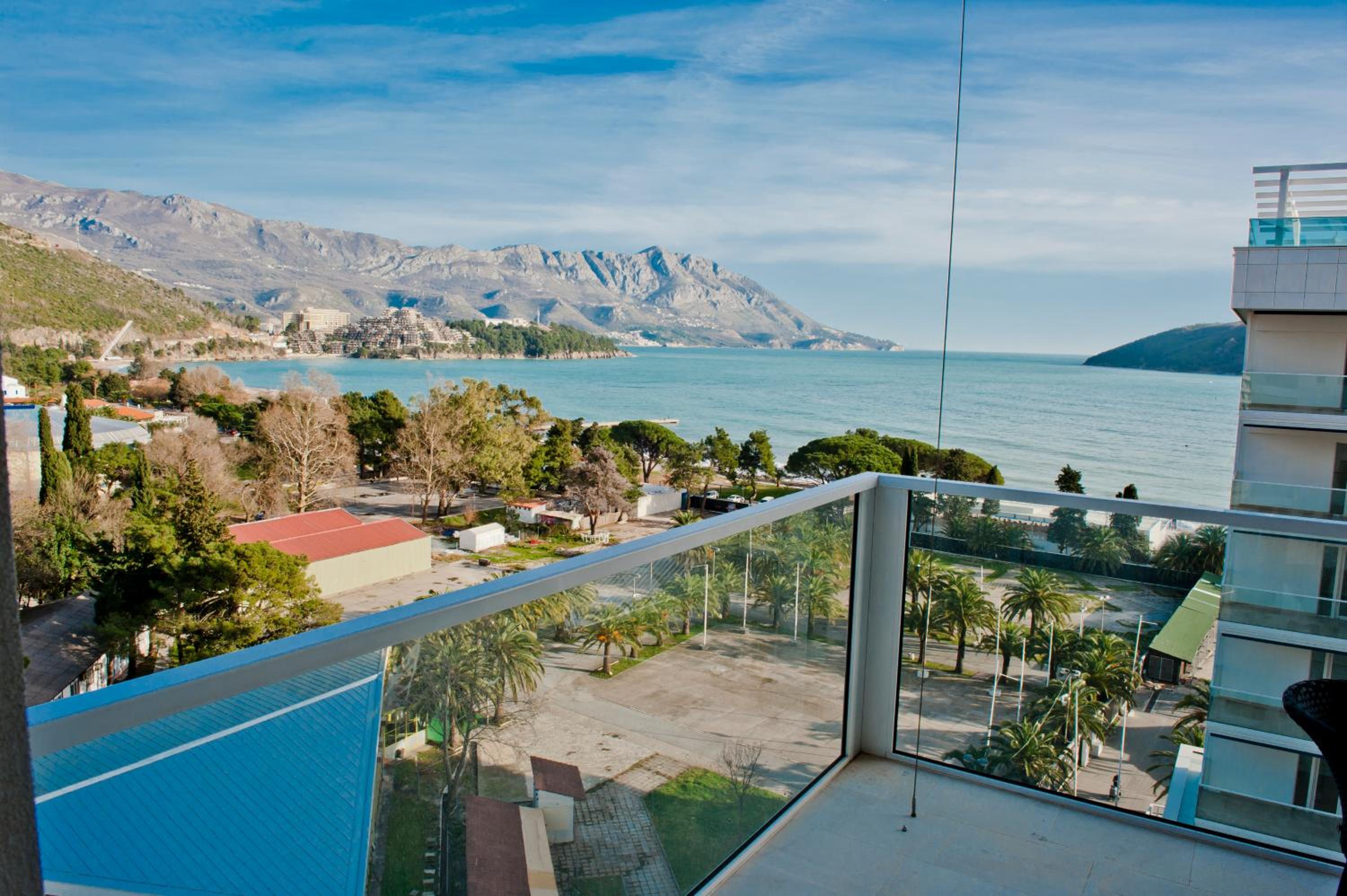 DeLux and Urban apartments Hotel Tre Canne Budva