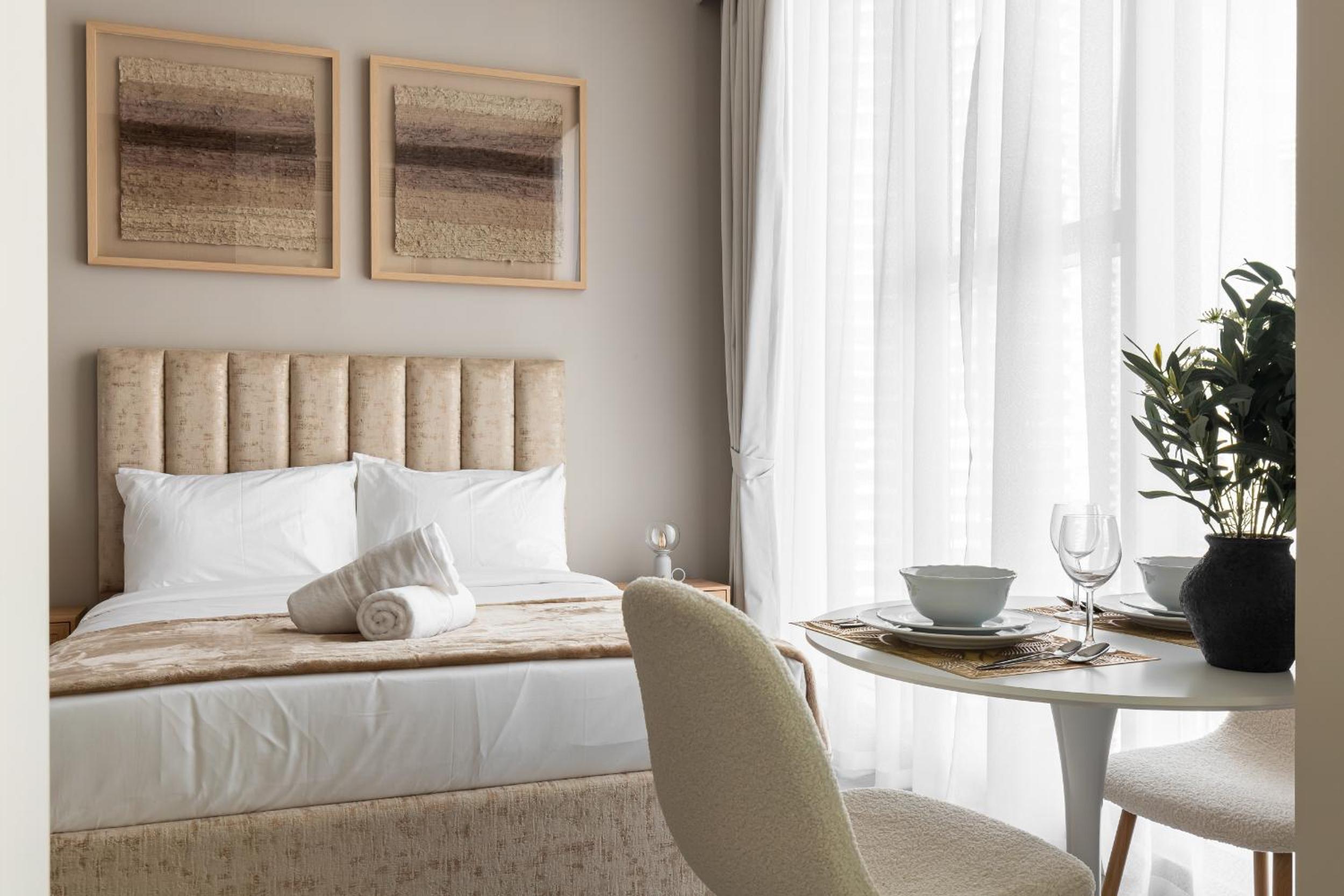 Condor Marina Star, Dubai Marina by SIMPLY COMFORT